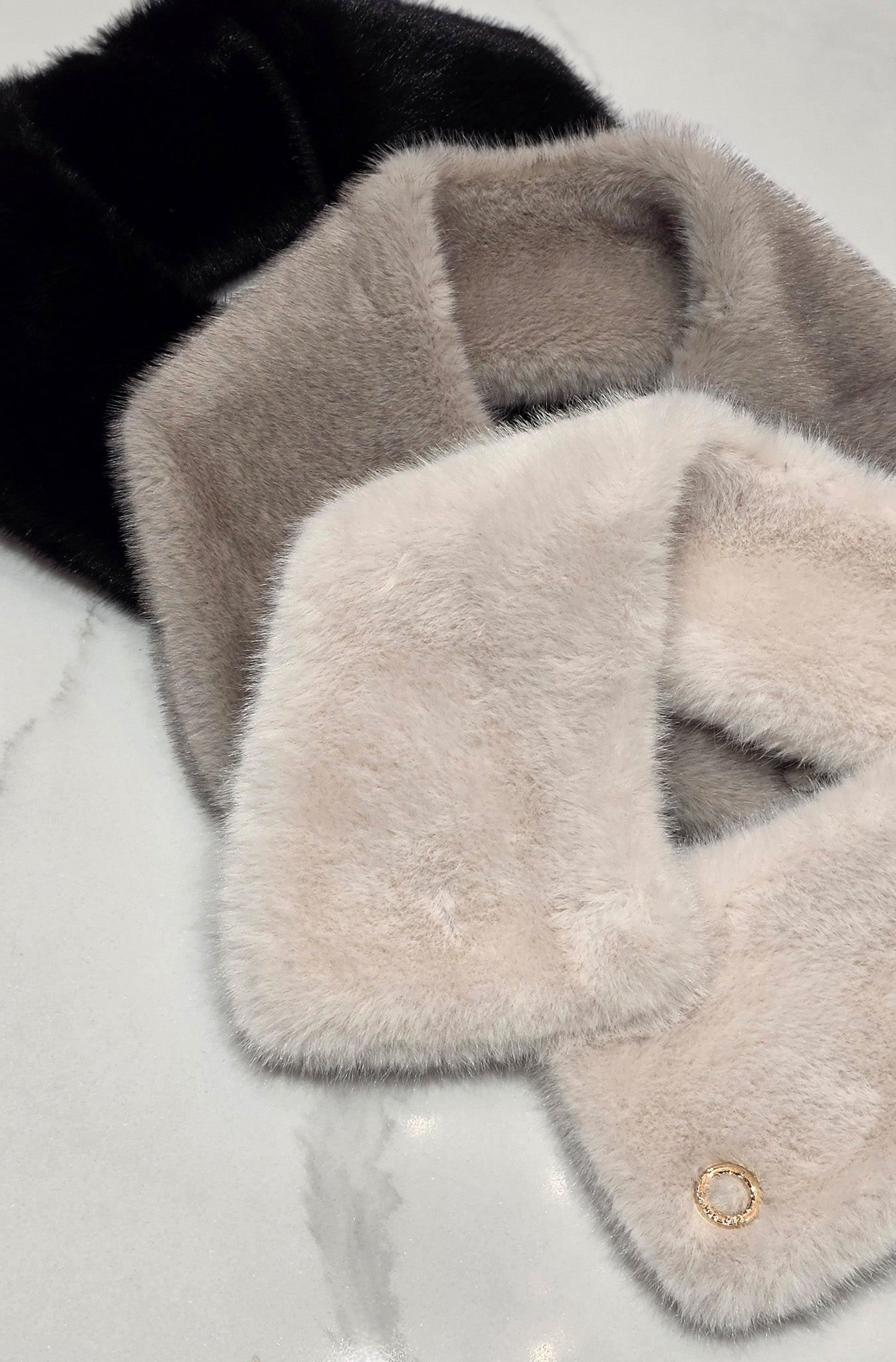 Bonnie Faux Fur Collar