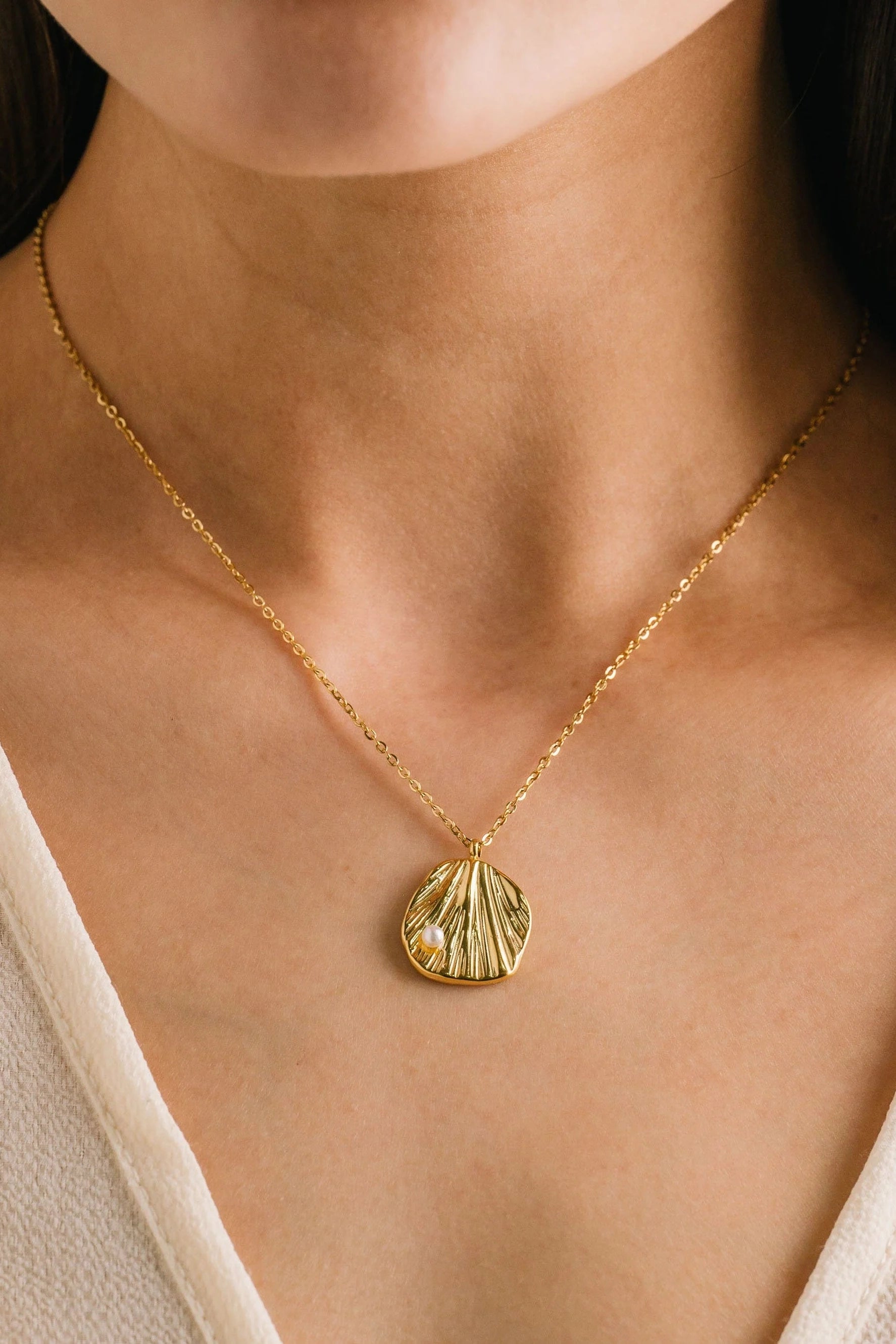 Cove Pearl Necklace