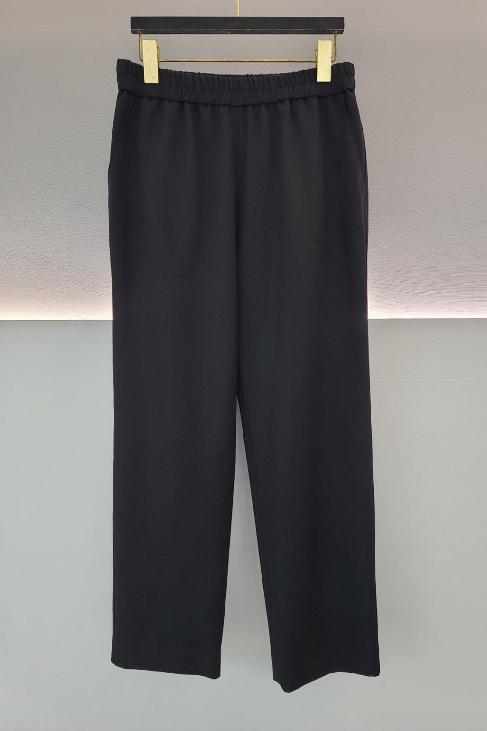 Jae Pull-On Dress Pants