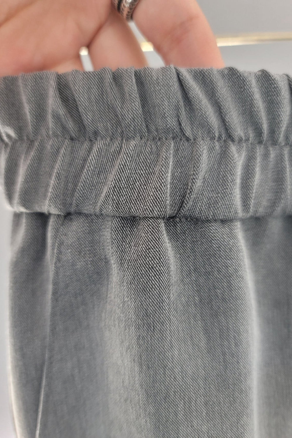 Jae Pull-On Dress Pants