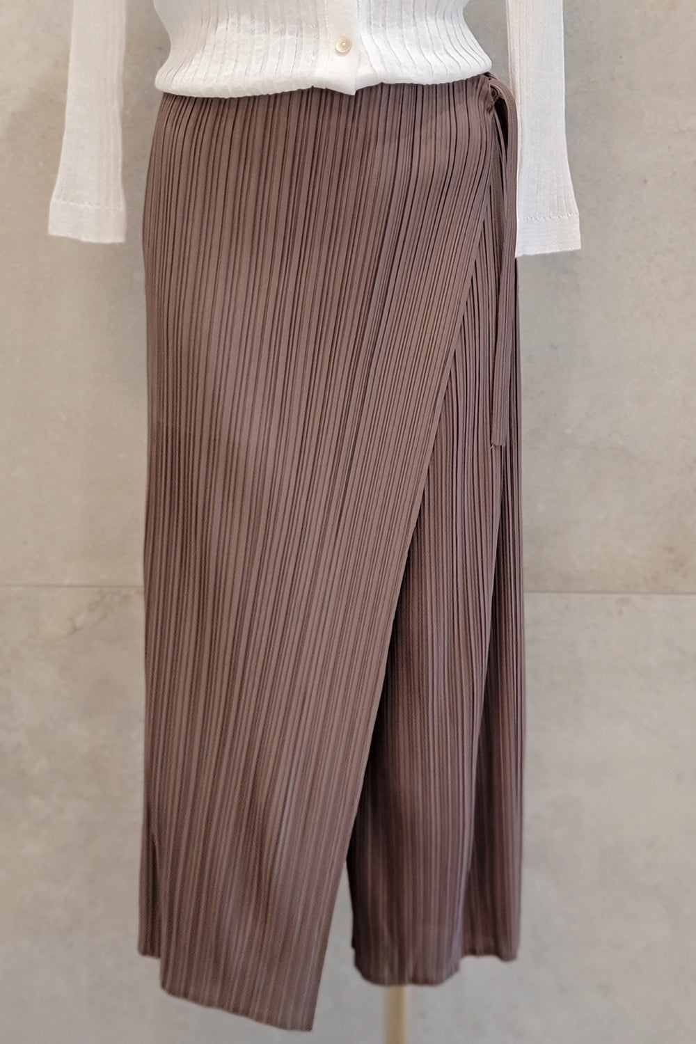 Wrap Detail Pleated Pants