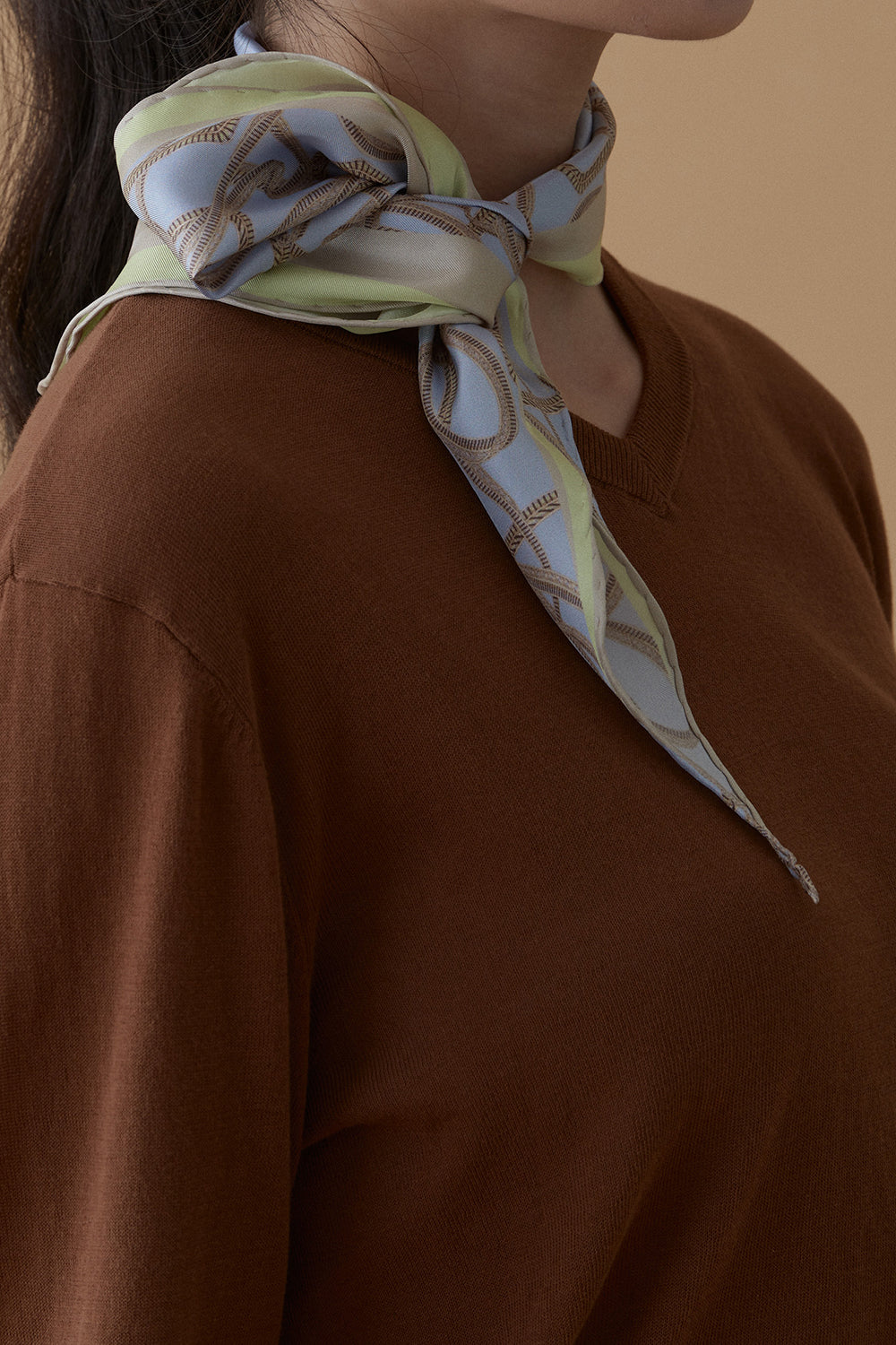 Interlace Diamond Silk Scarf