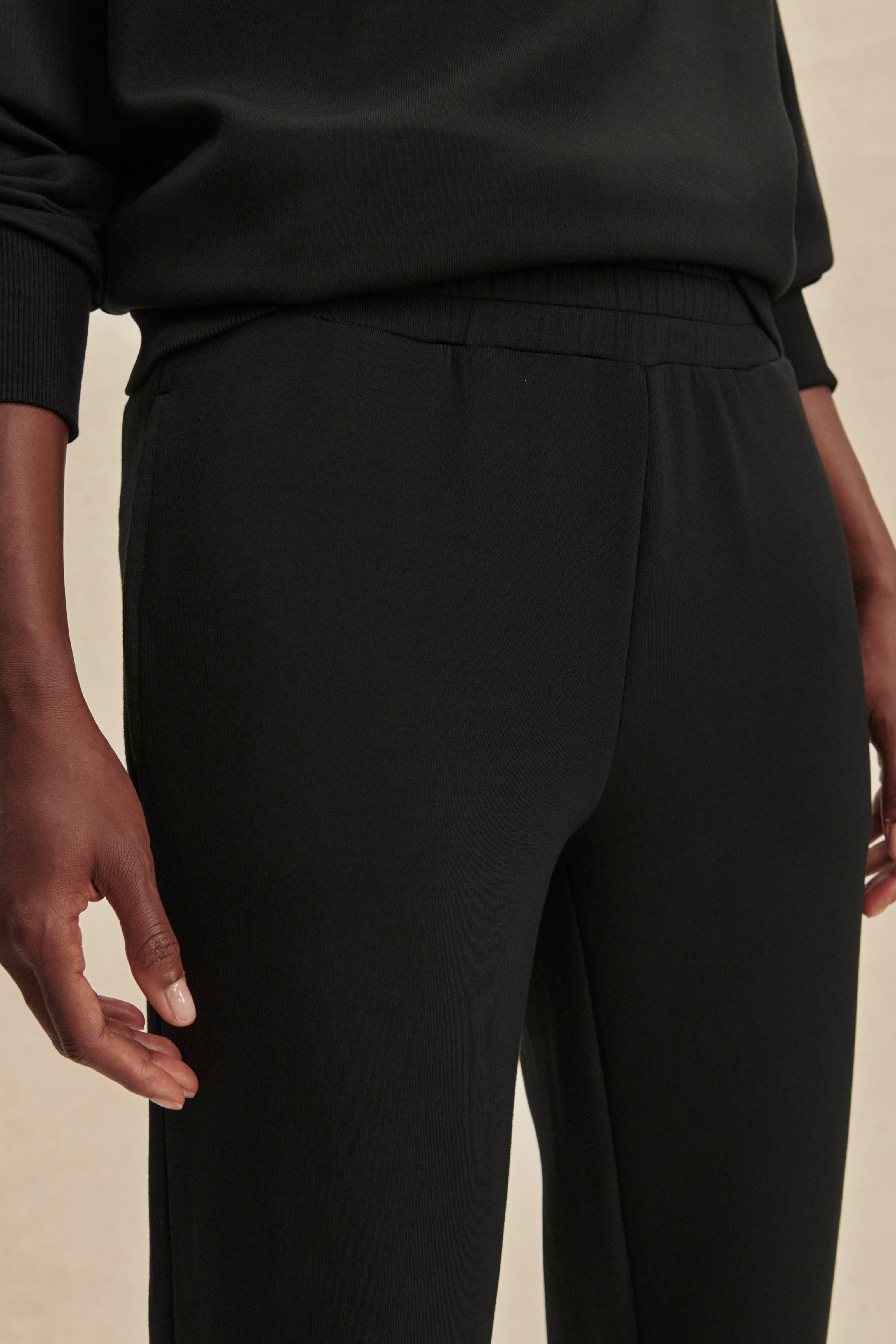 The Slim Pant 25"