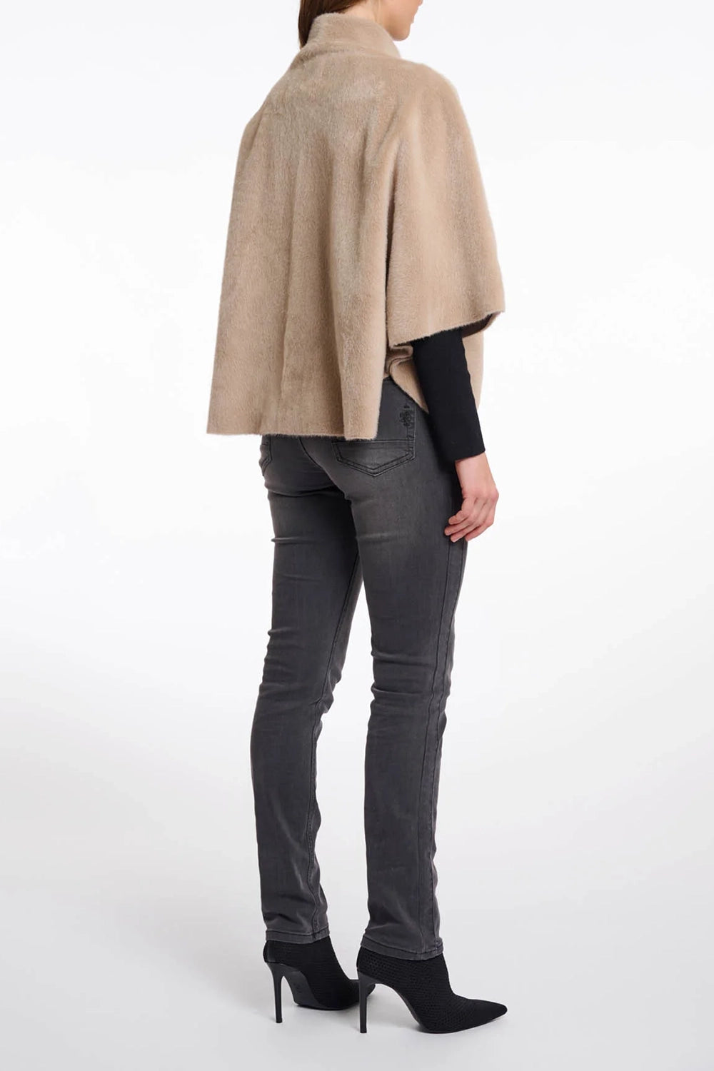 Dewi Faux Fur Cape
