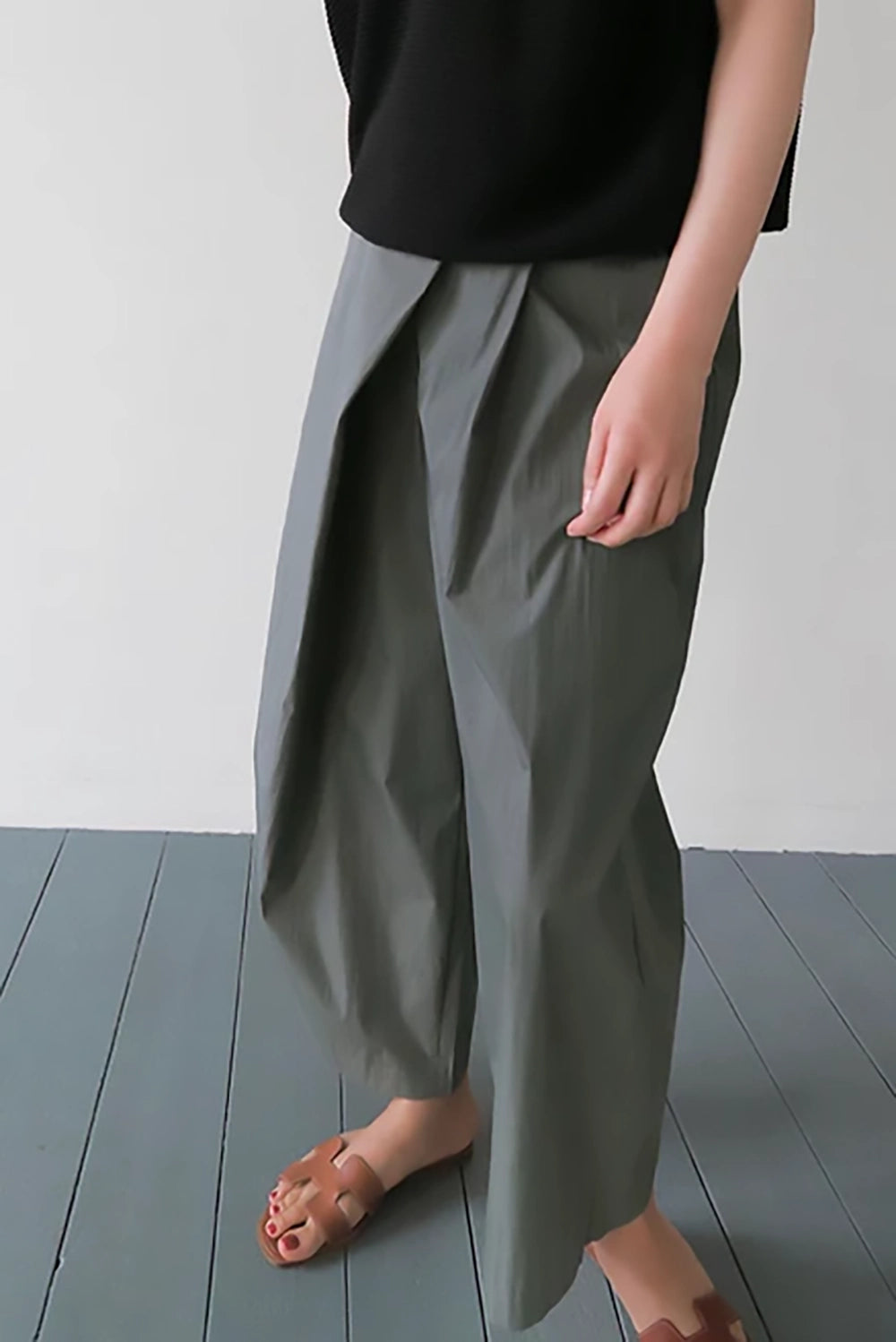 Overwrap Banded Pants