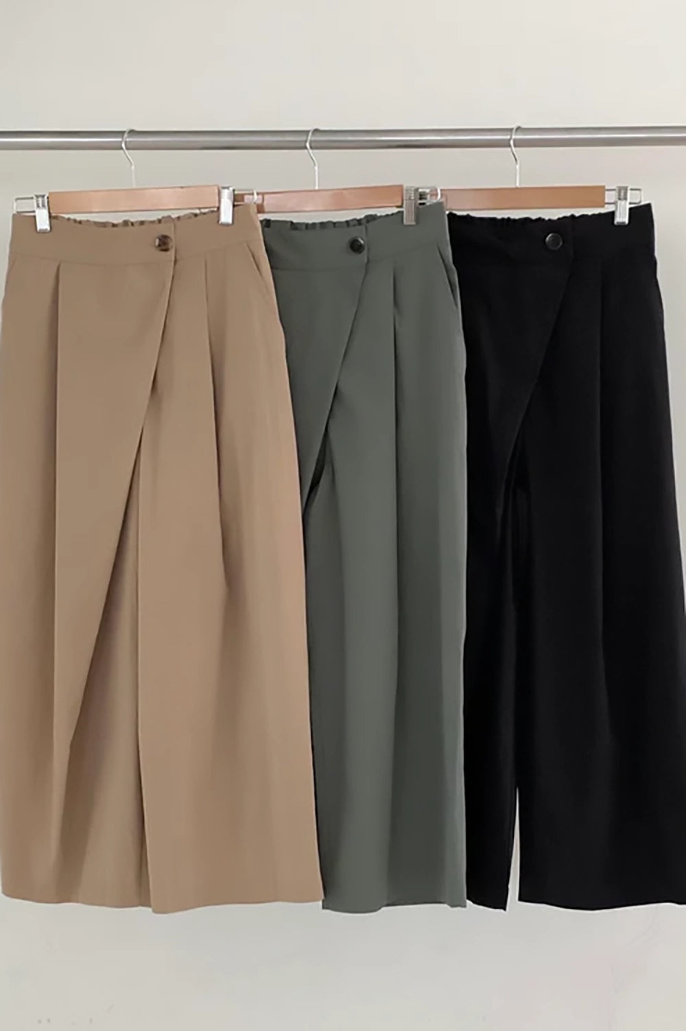 Overwrap Banded Pants