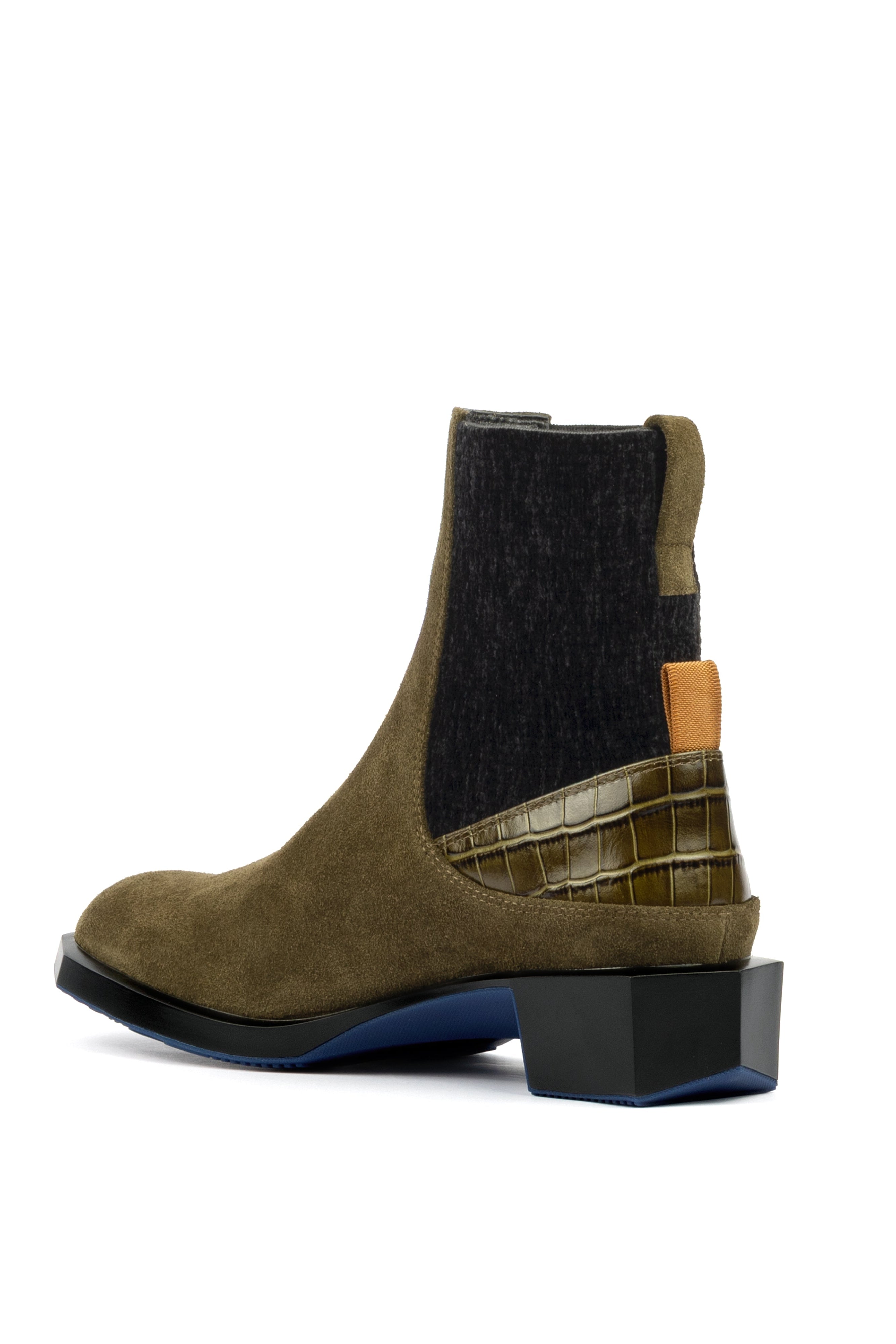 Forma Chelsea Boots