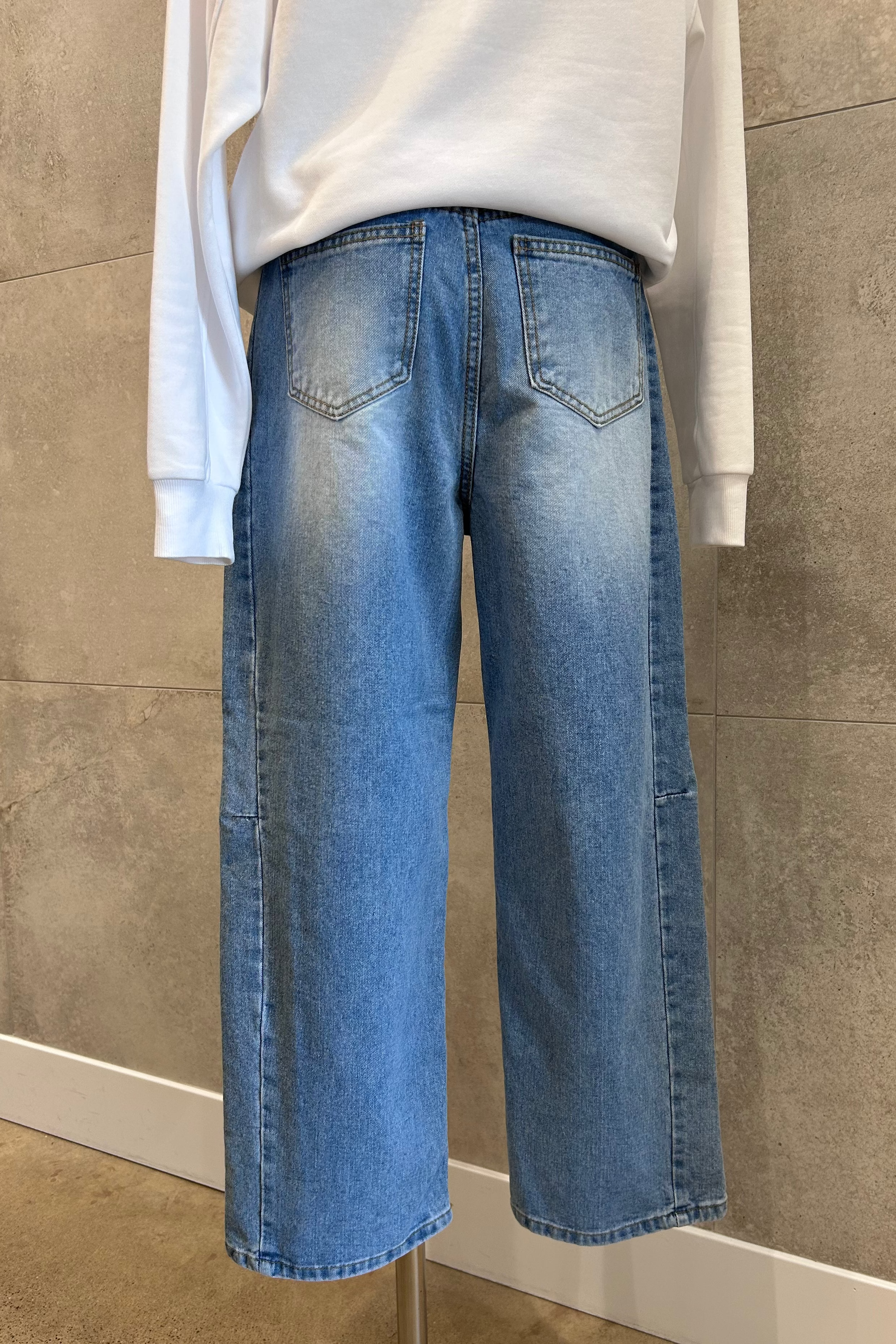 Yena Side Seam Barrel Jeans