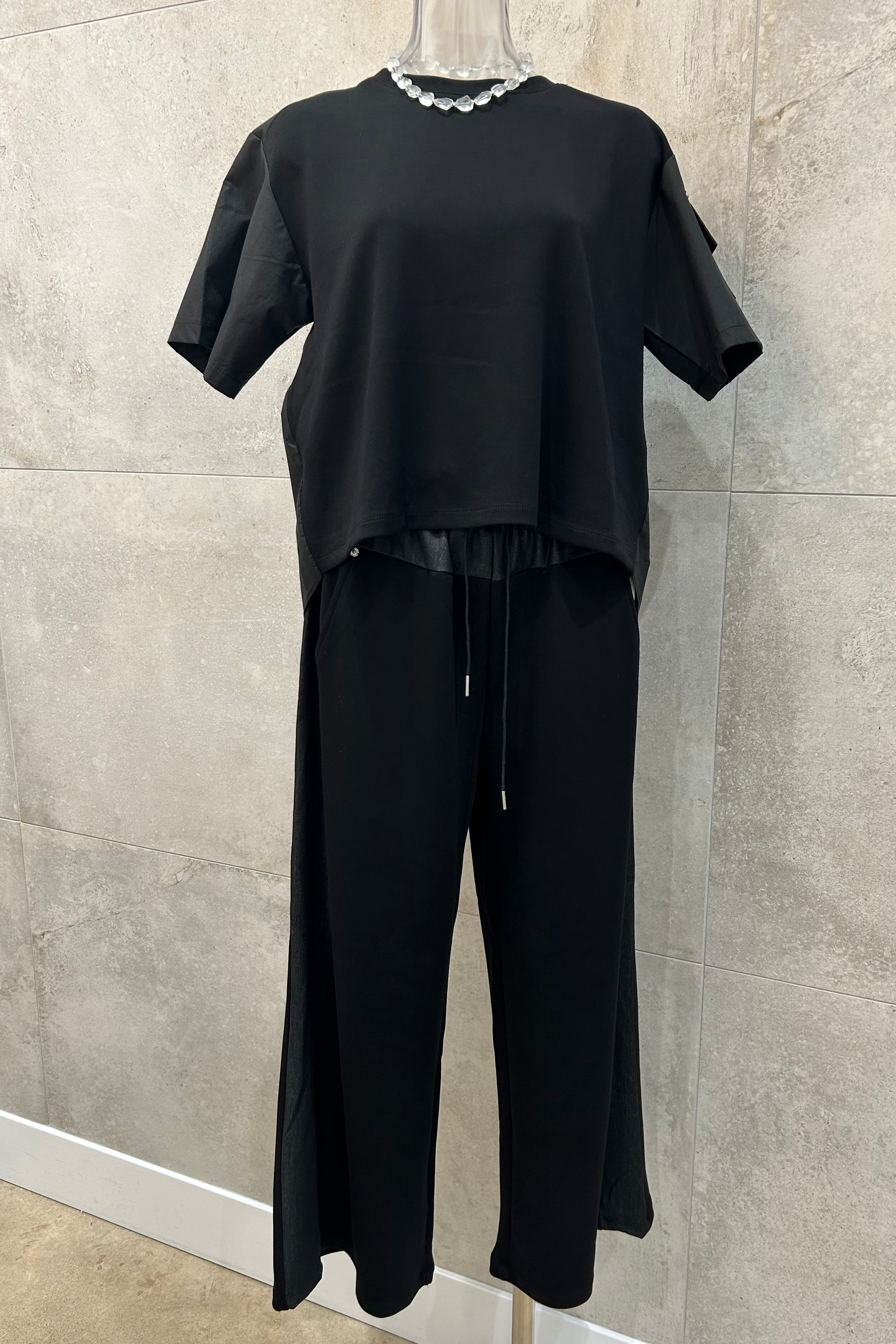 Shua Drawstring Relaxed-Fit Pants