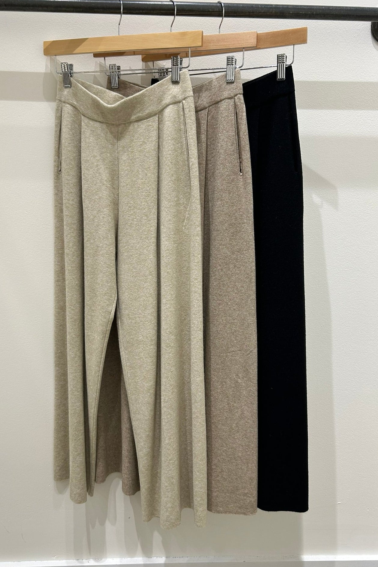 Muse Pintuck Sweater Pants