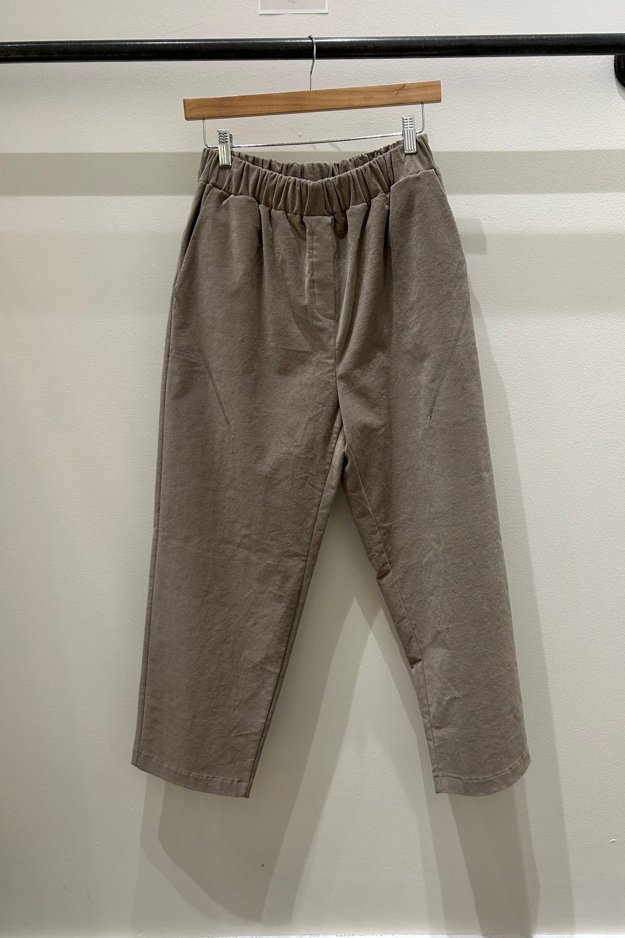 Velvet Straight-fit Pants