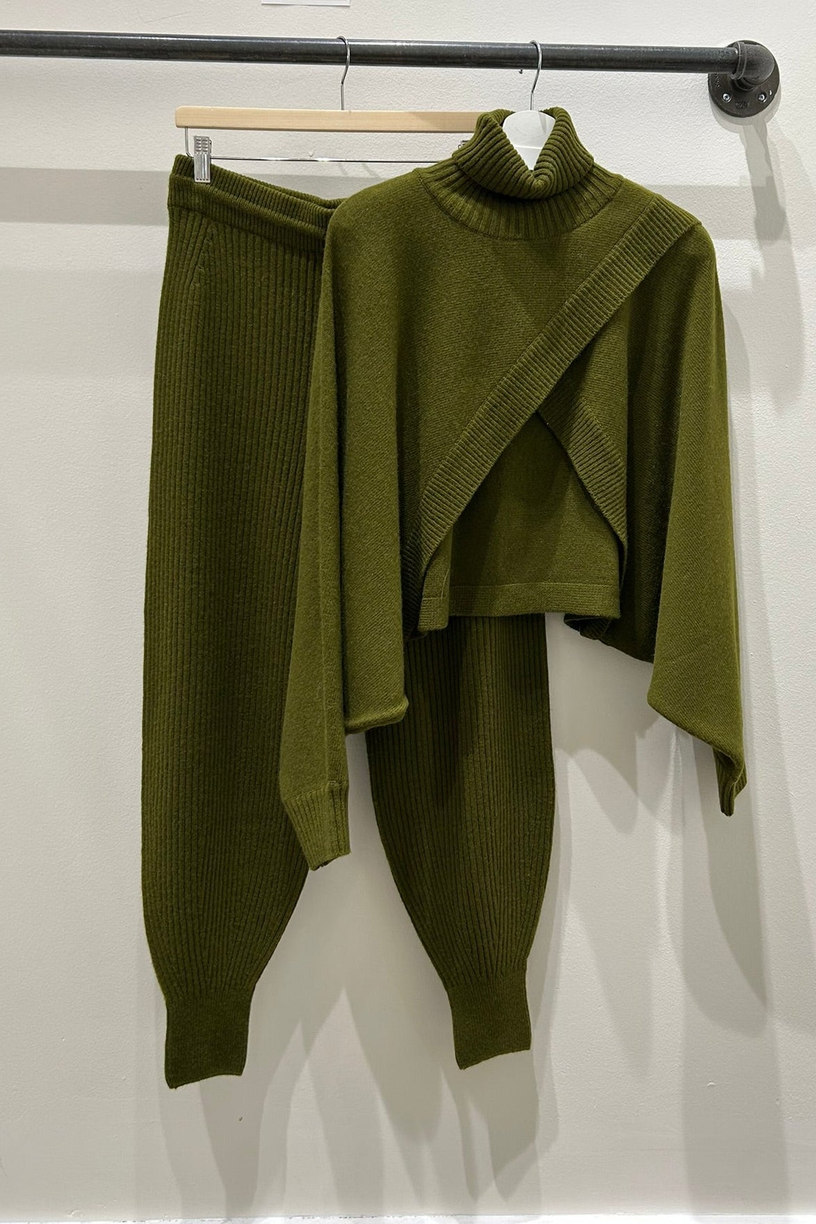 Kate Icon Sweater Shawl