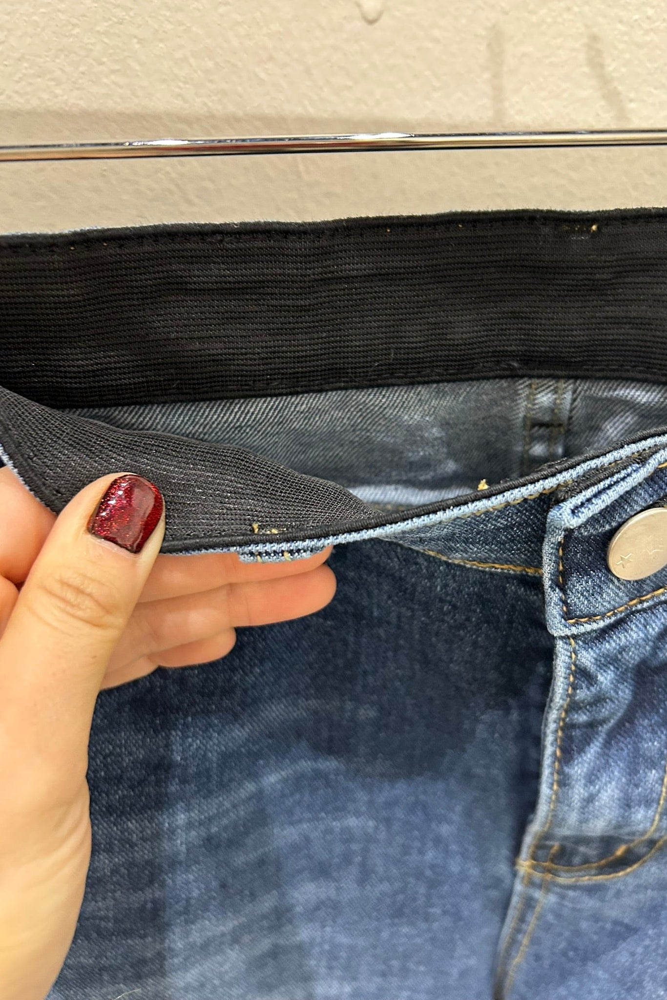 Raw Edge Slim Stretch Jeans