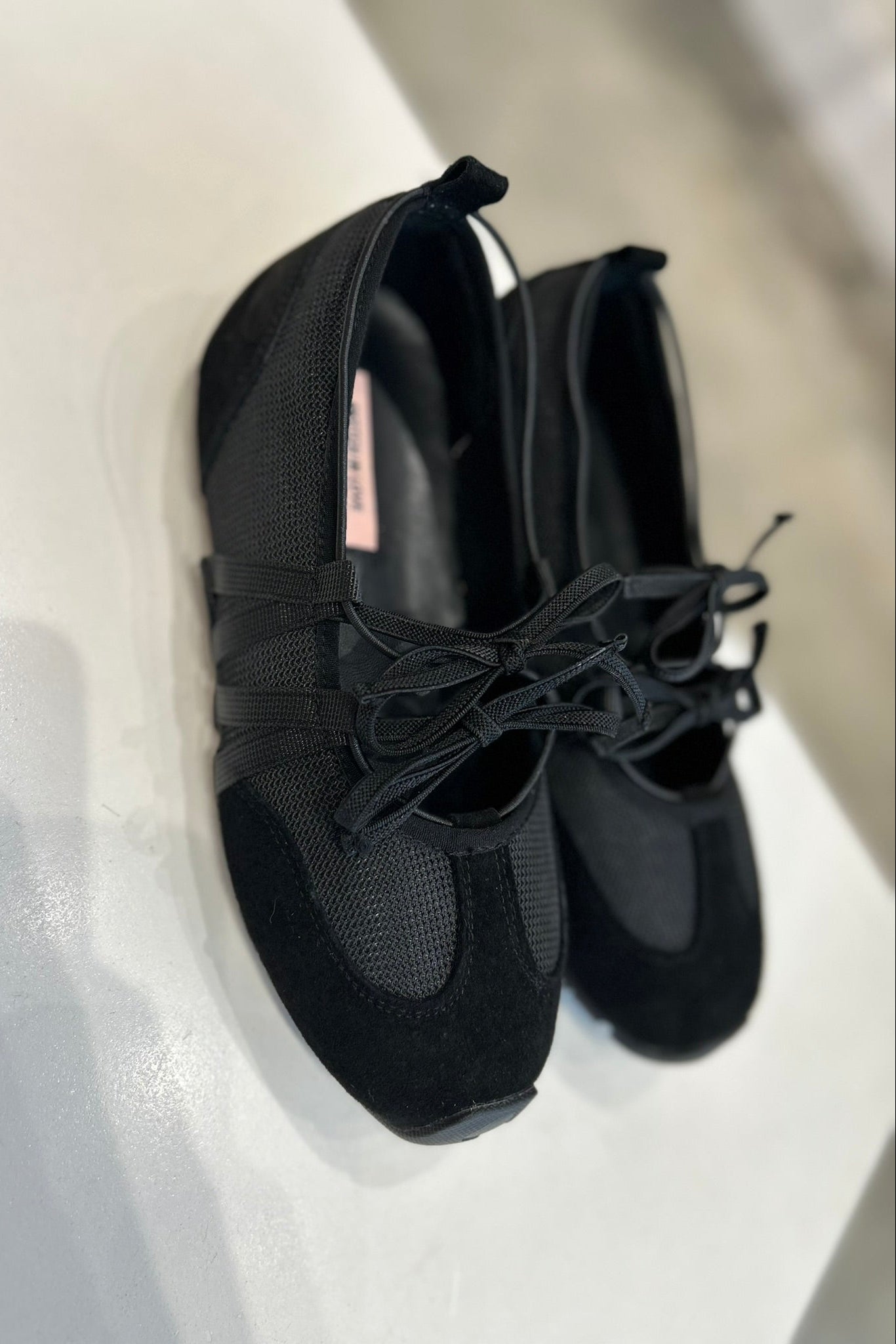 Ribbon Mary Jane Sneakers