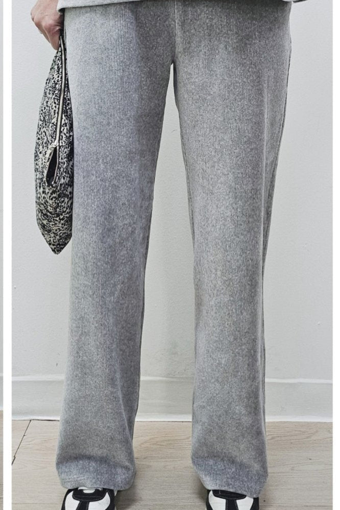 Mia Velour Semi Wide Sweatpants