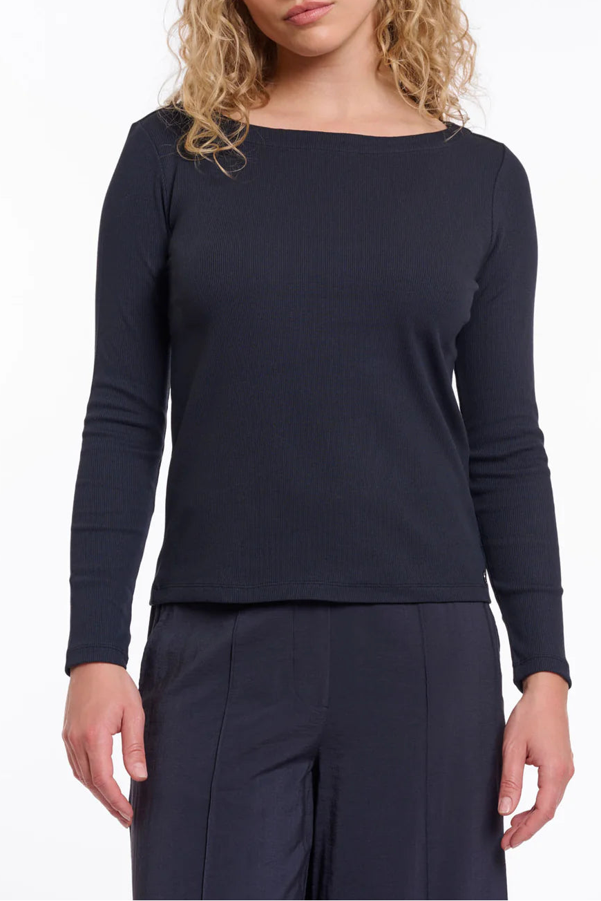 Belma Boat Neck T-shirt
