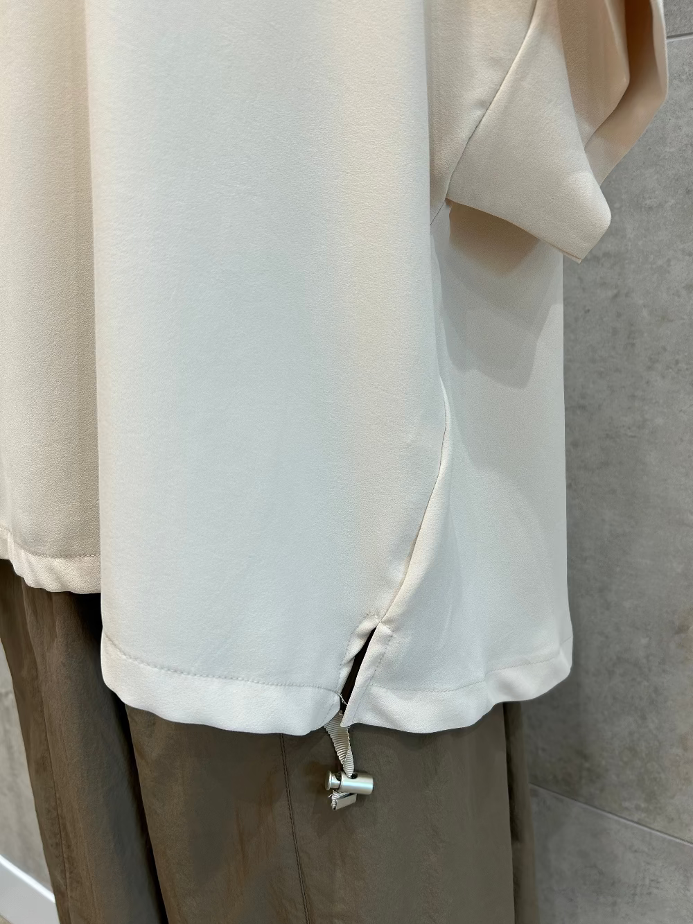 Breeze Drawstring Hem T-Shirt