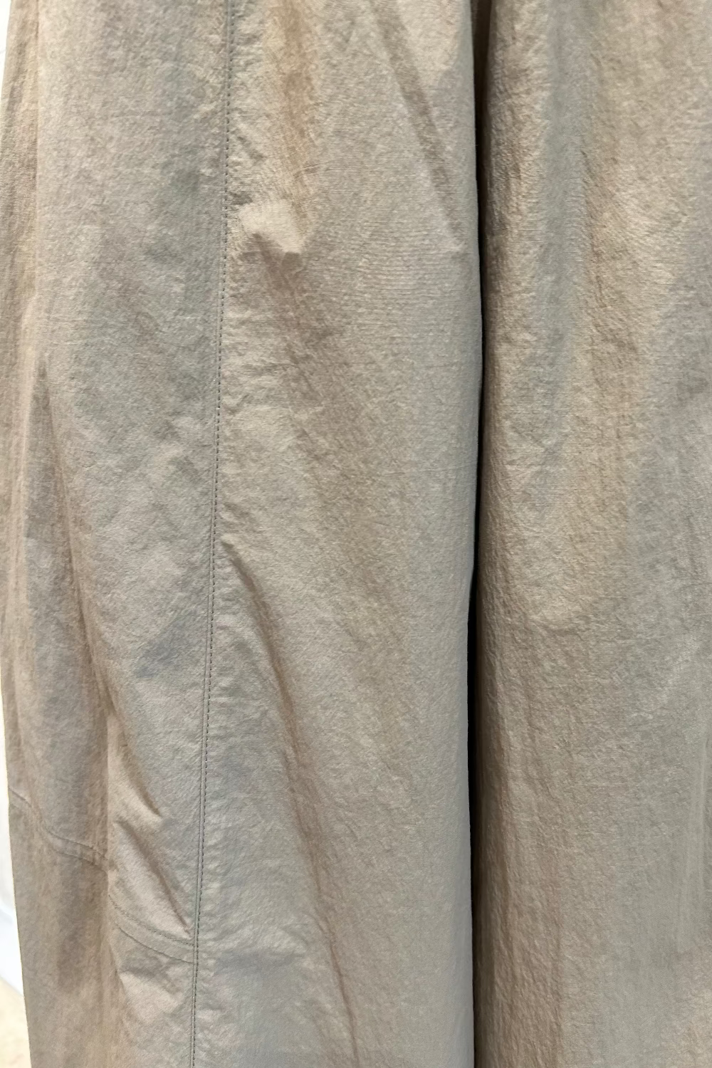 Crisp Wide Barrel Pants
