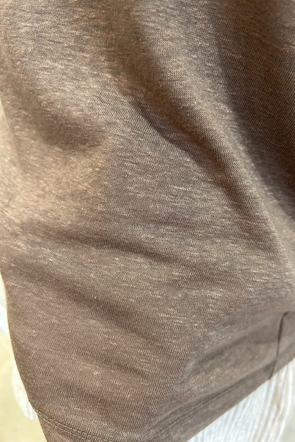 Linen U-Neck T-Shirt