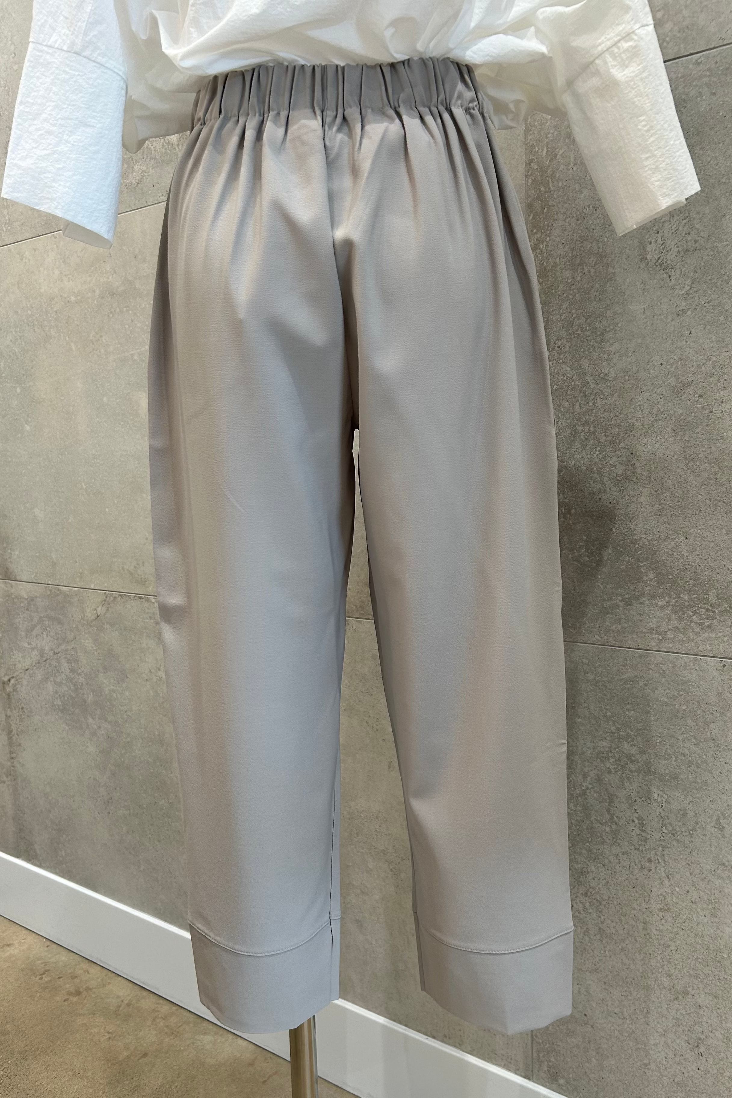 Marae Pintuck Relaxed Fit Pants