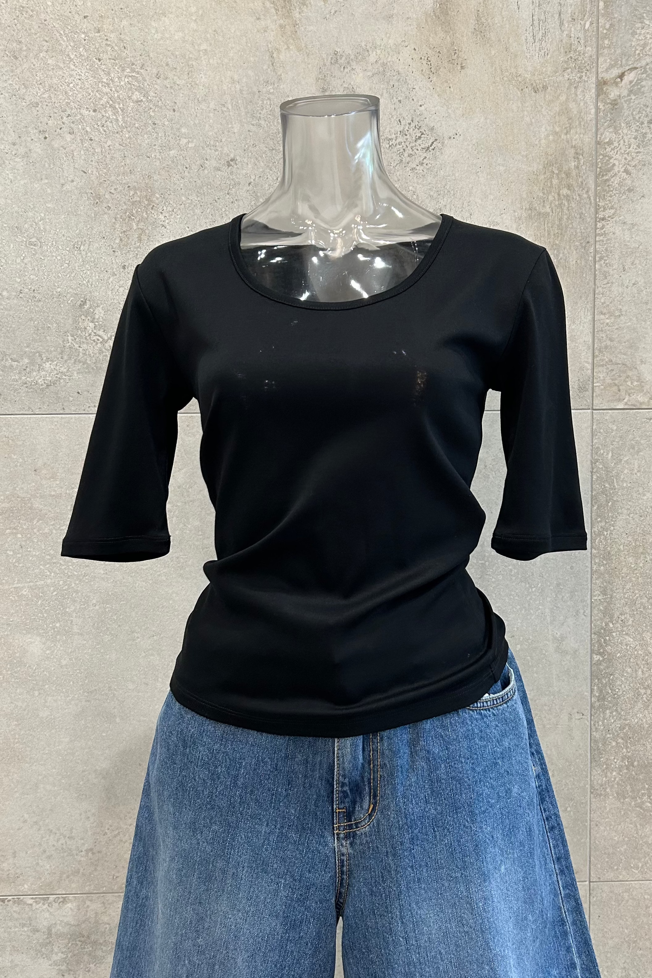 Rib Slim Fit U-Neck T-Shirt