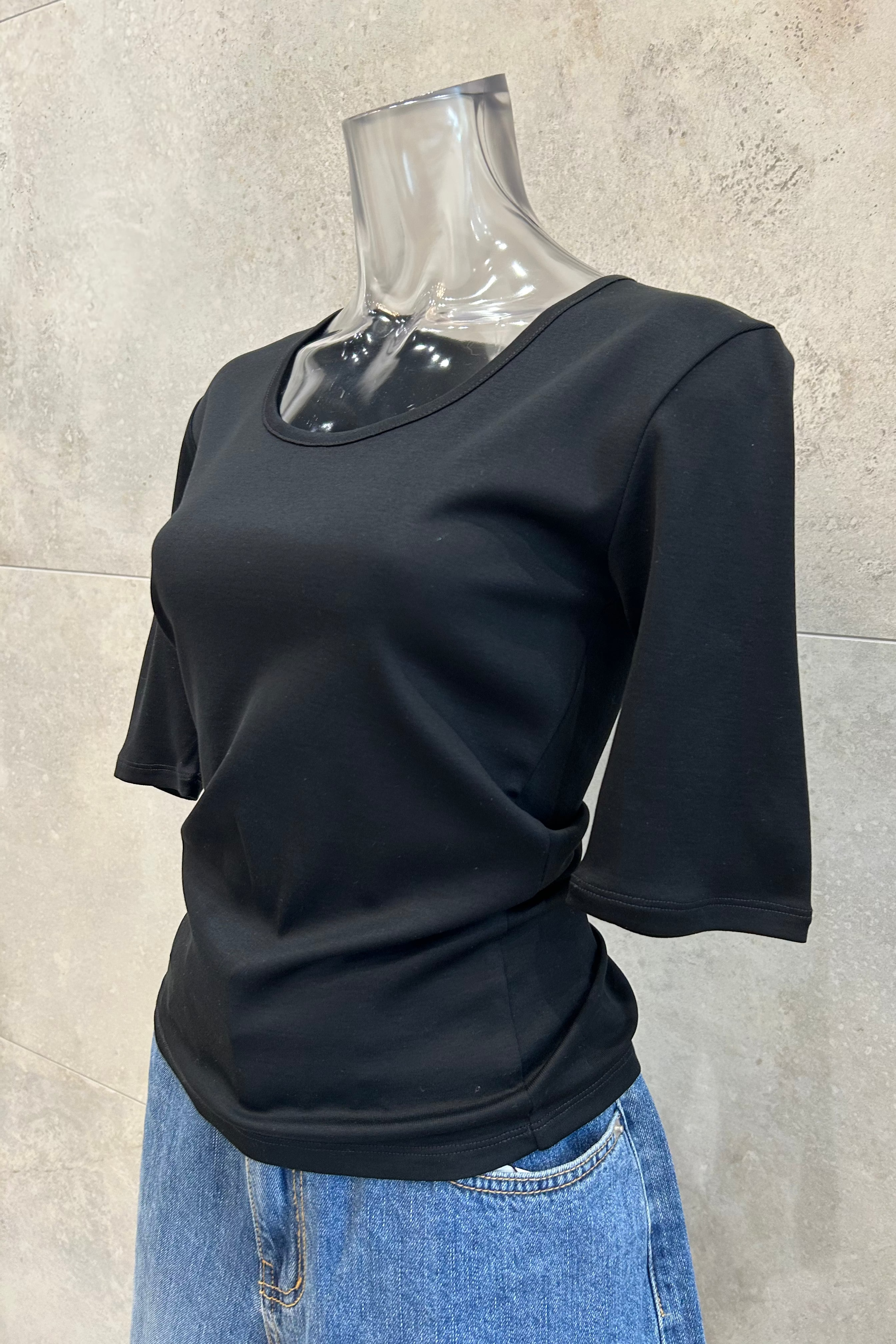 Rib Slim Fit U-Neck T-Shirt