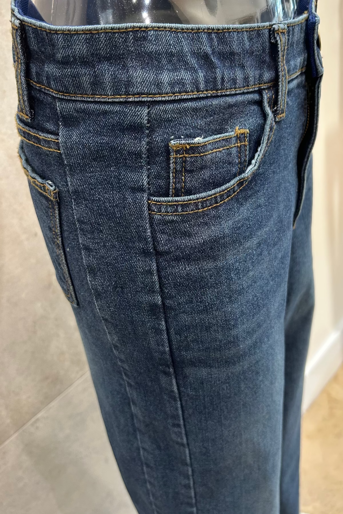 Ana Stretchy Straight Fit Jeans
