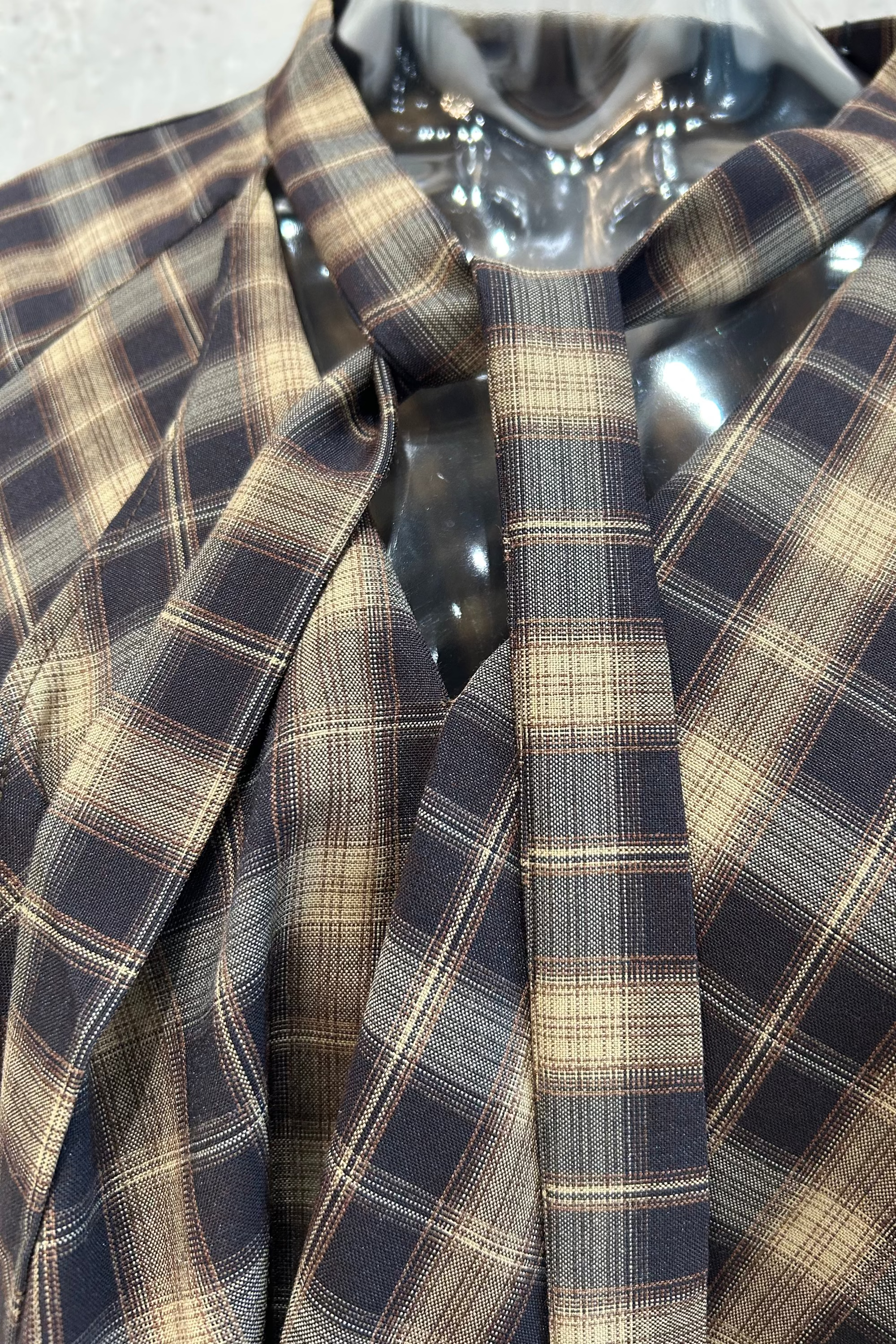 Tie Neck Plaid Bouse