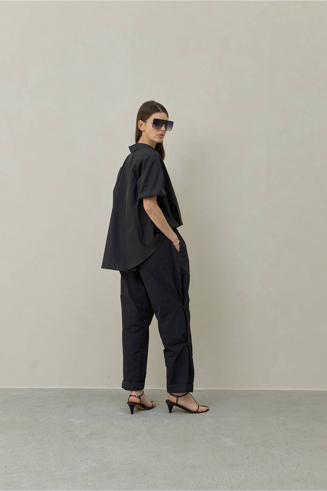 Volume Glossy Blouse