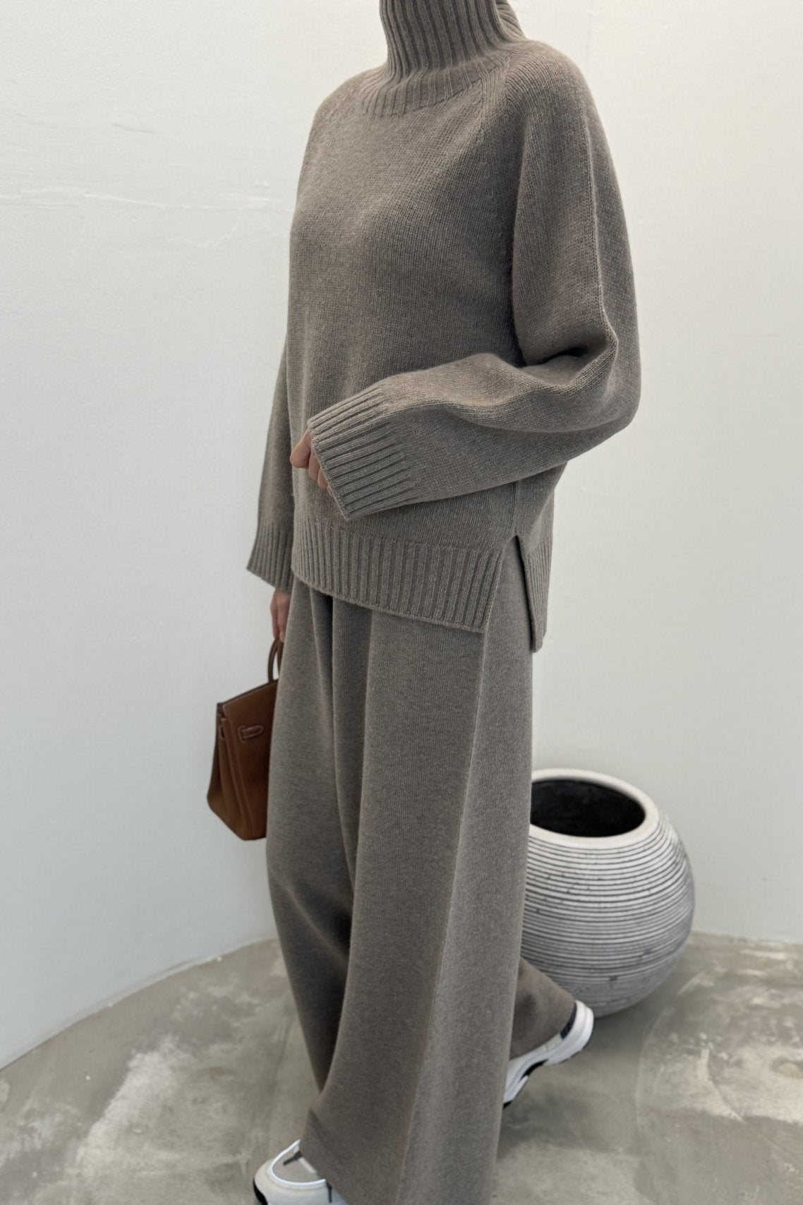 Oslo Wide Leg Sweater Pants