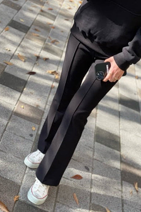 Pintuck semi bootcut fleece lined pants