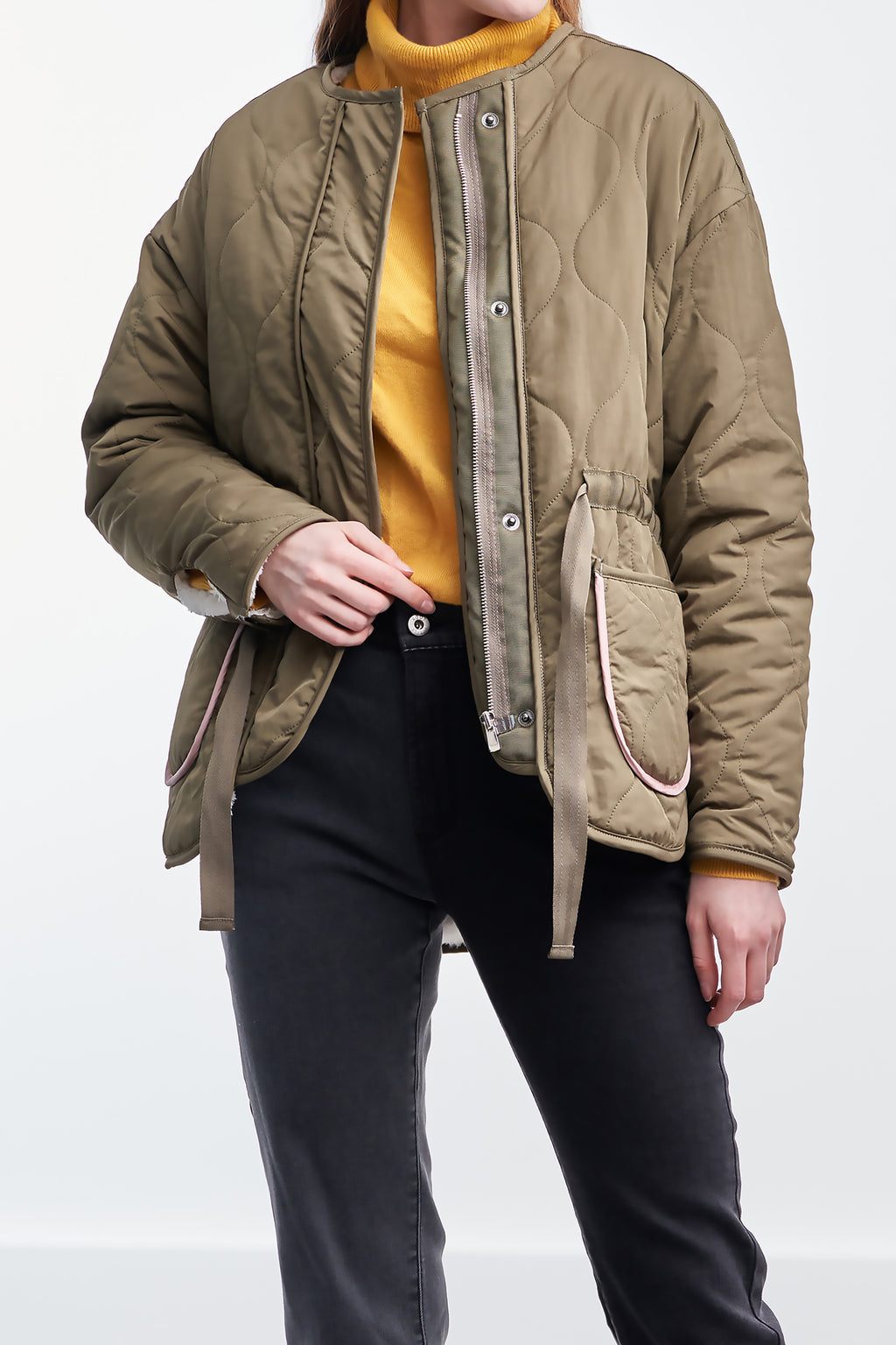 Front Pocket Cinched Waist Quilted Bomber Jacket