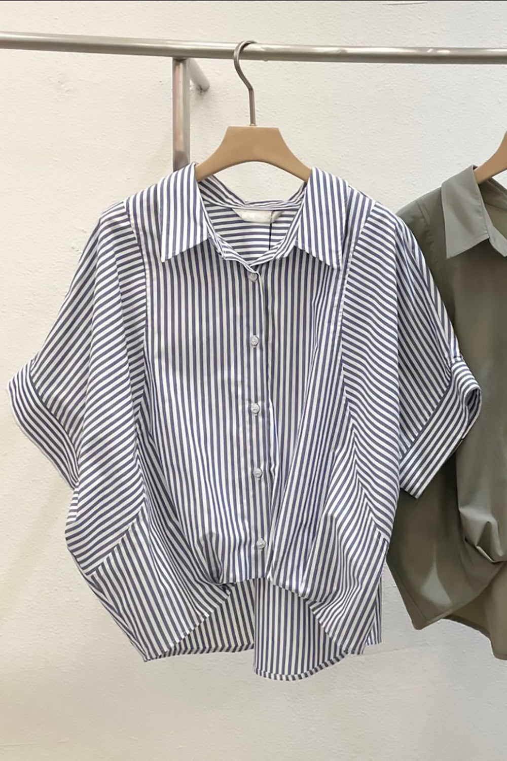Bubble Hem Short Sleeve Shirt