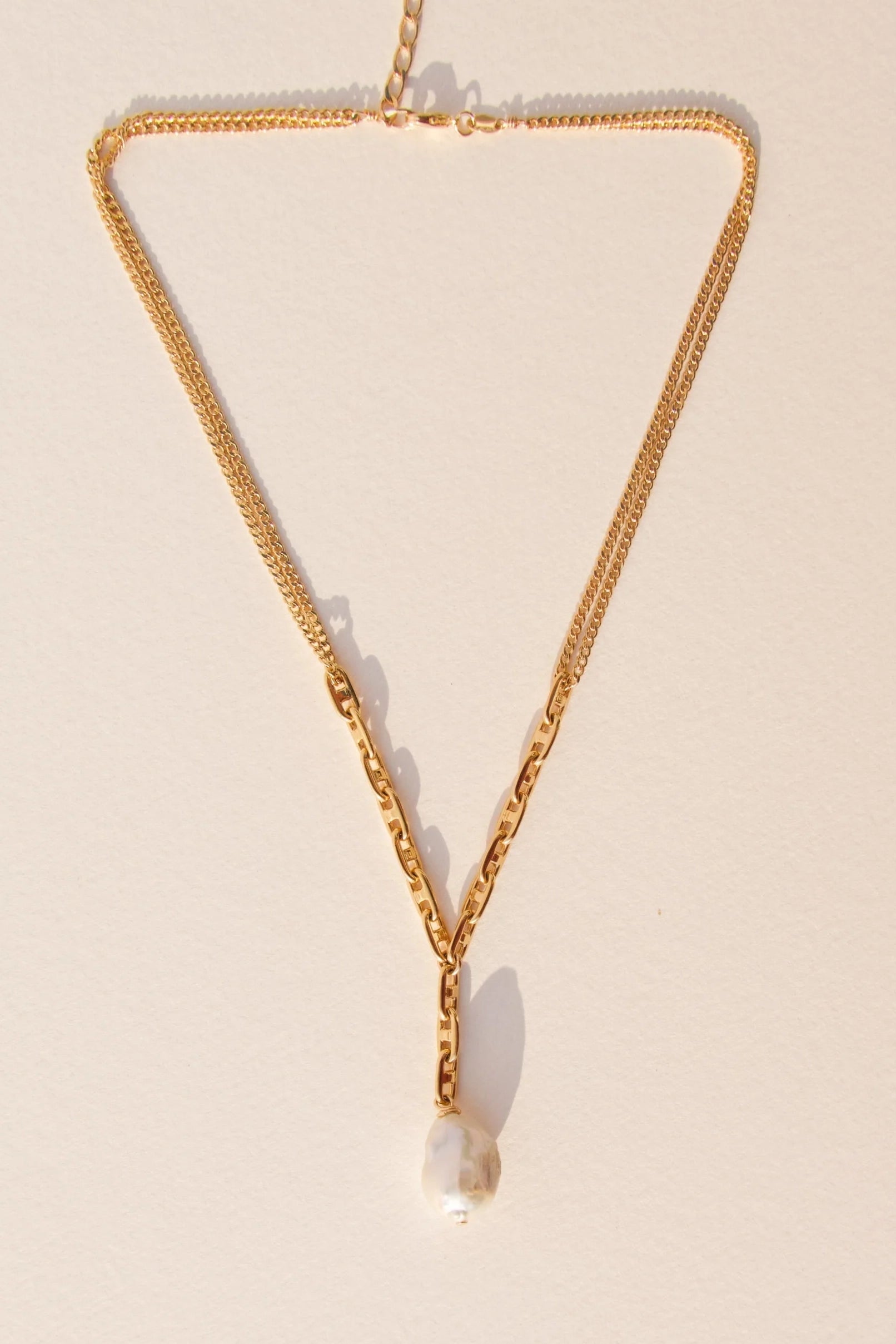 Delia Necklace
