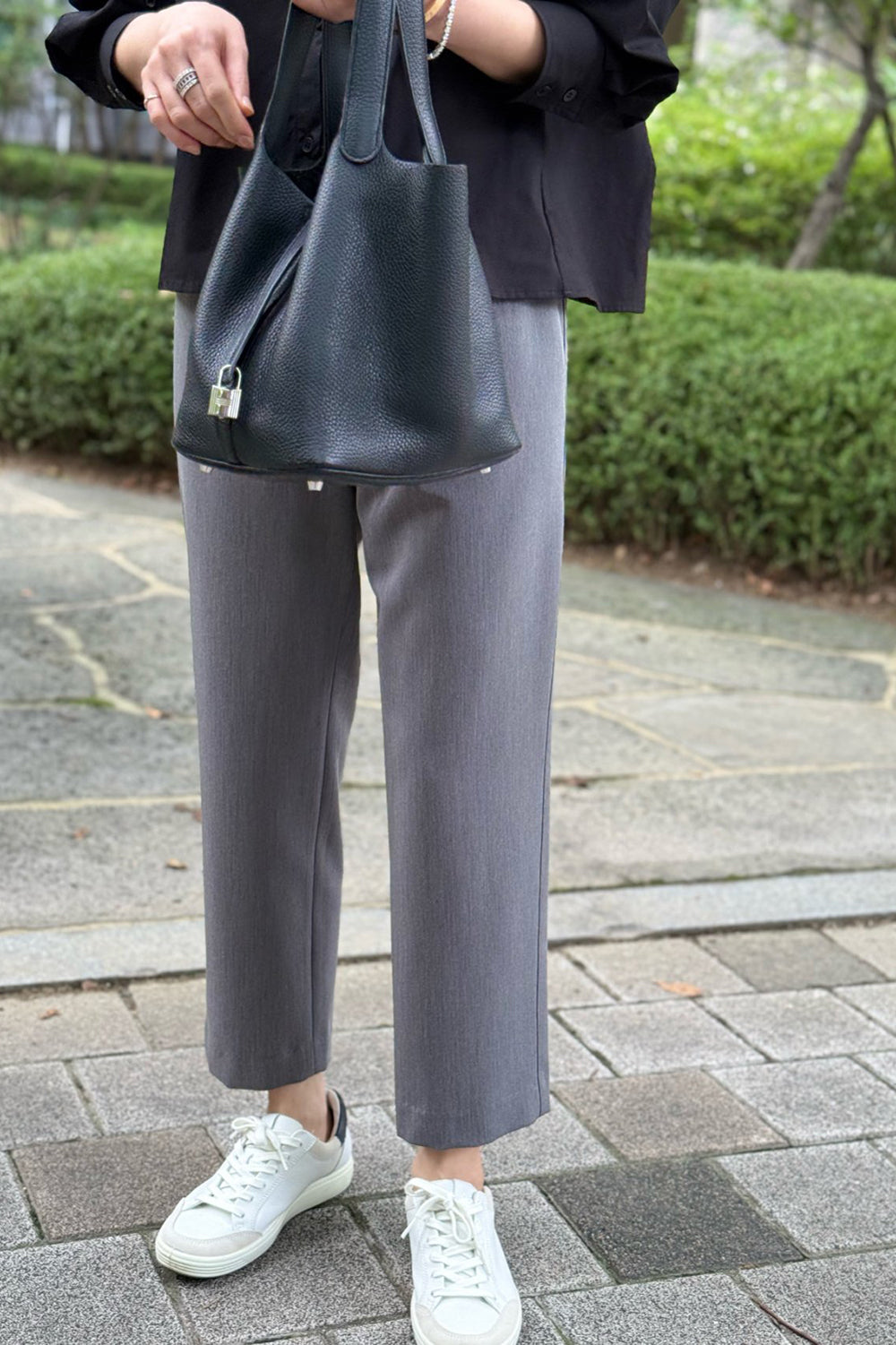 Jae Pull-On Dress Pants