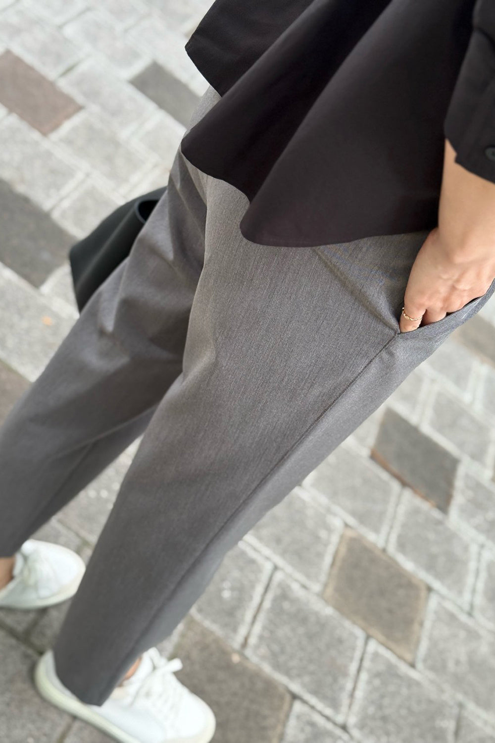 Jae Pull-On Dress Pants
