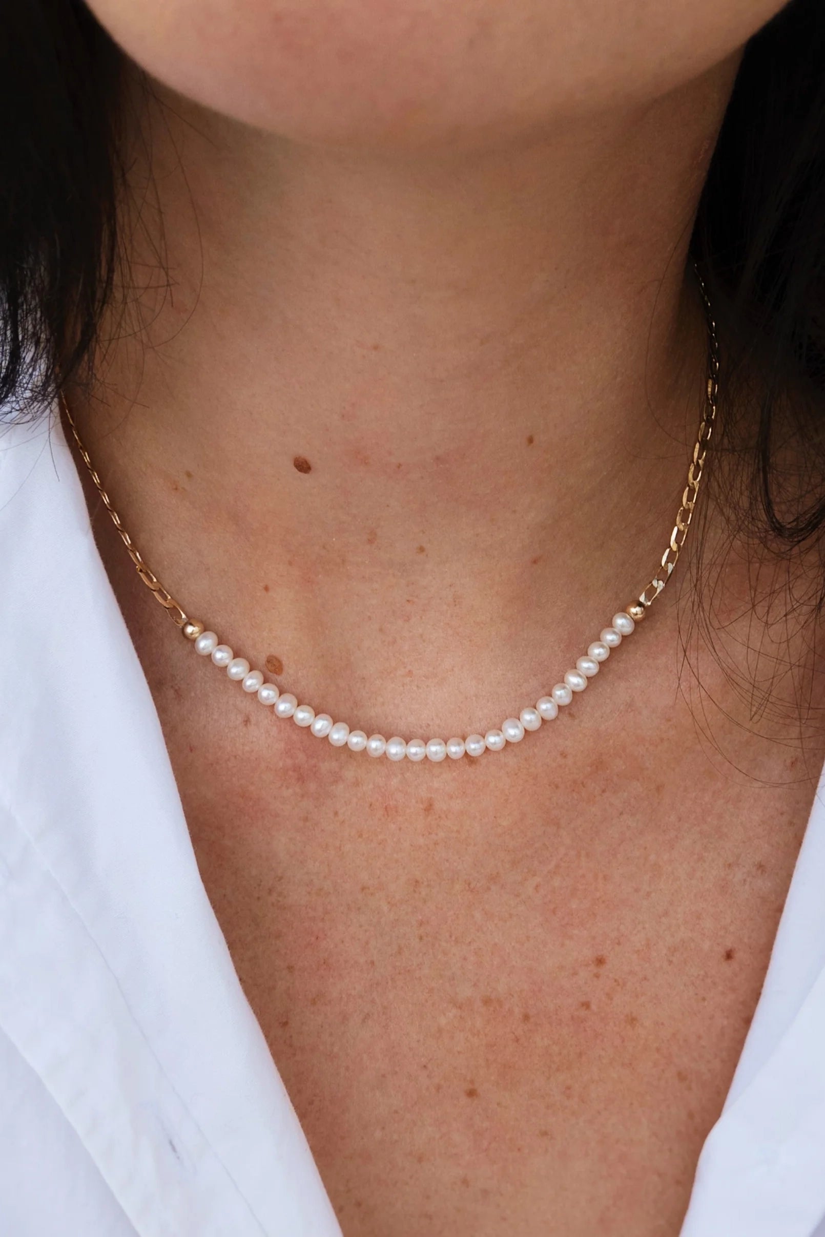 Pili Choker Necklace