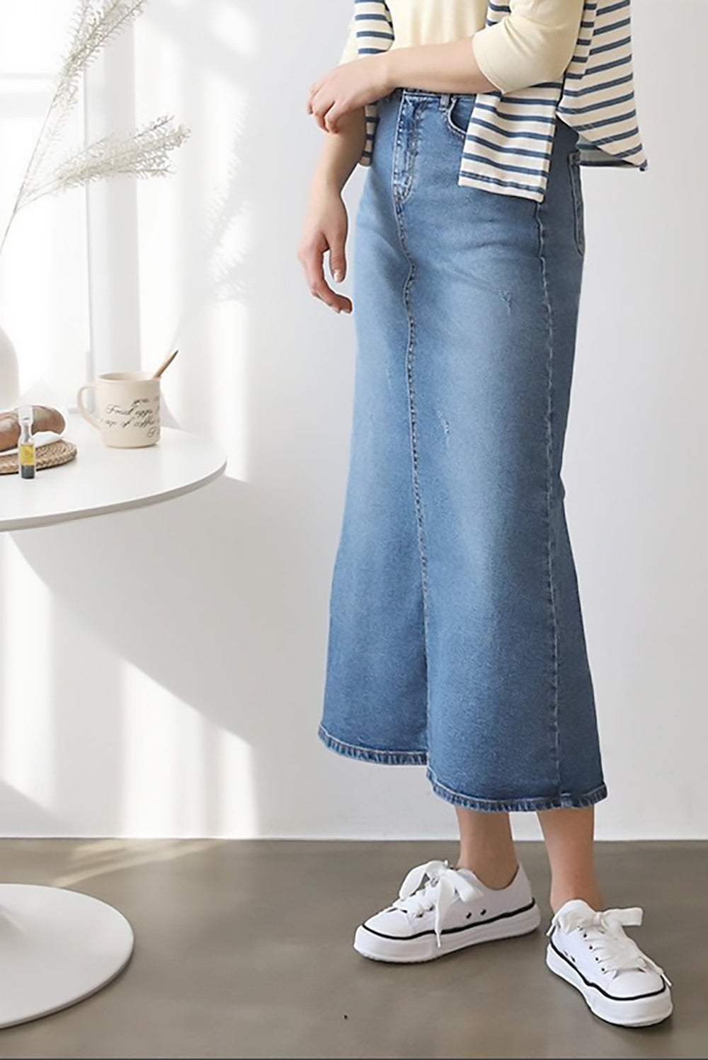 Back Slit Midi Denim Skirt