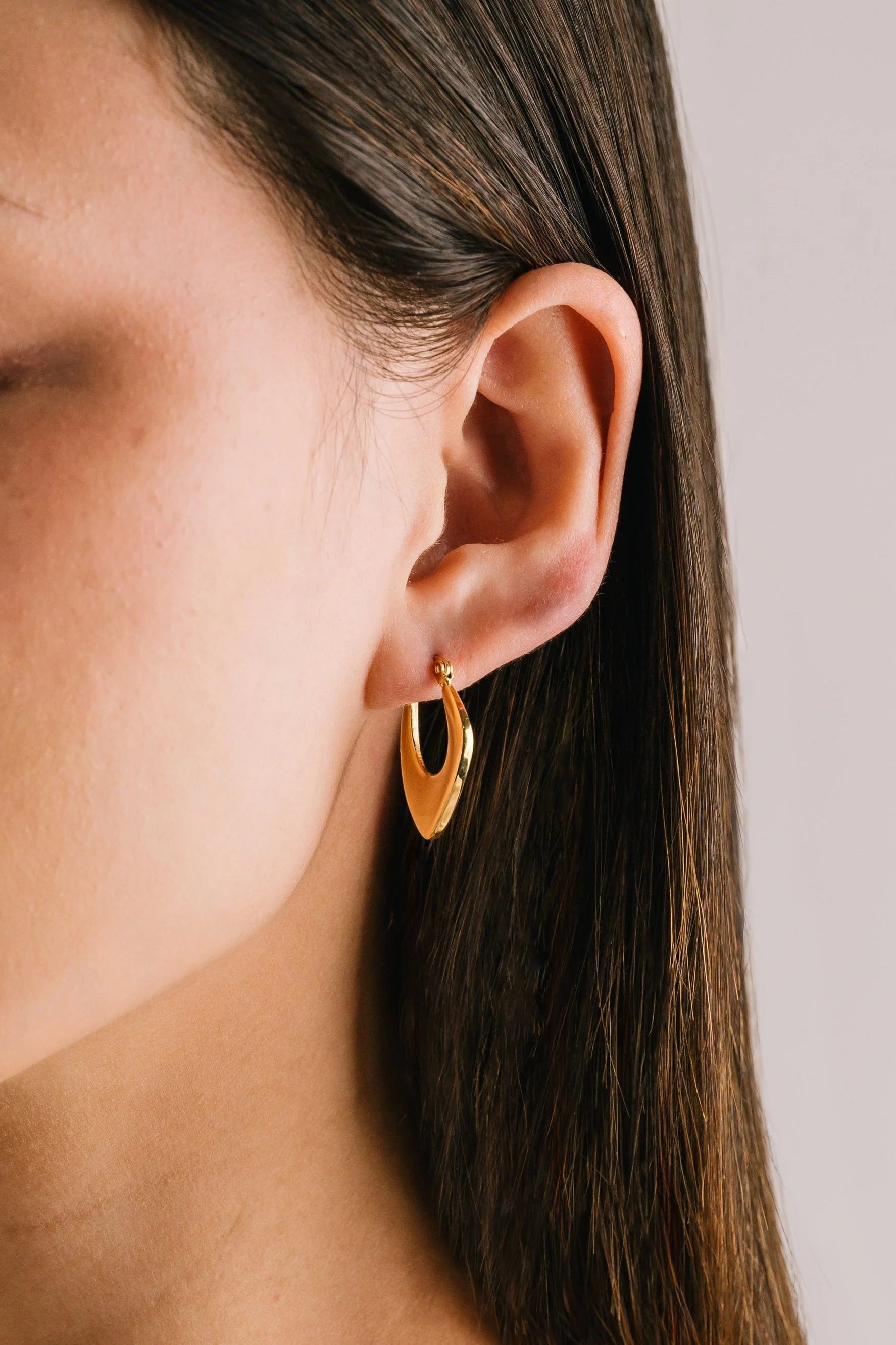 Lila Hoop Earrings