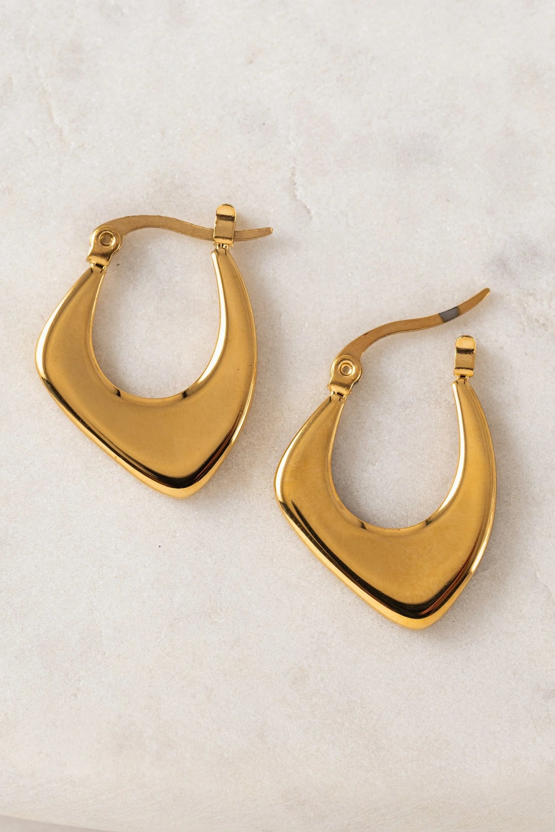 Lila Hoop Earrings