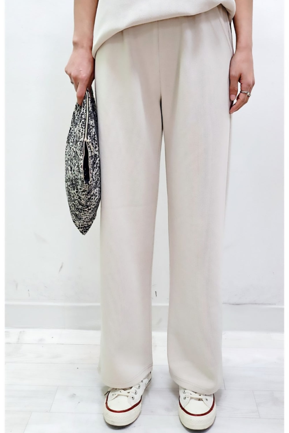 Mia Semi Wide Sweatpants