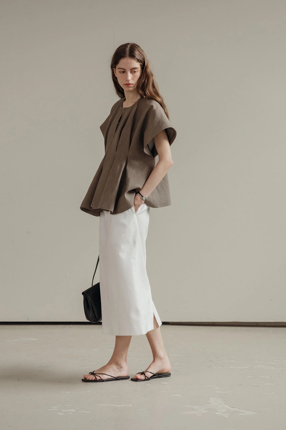 Pintuck Relaxed Fit Linen Vest