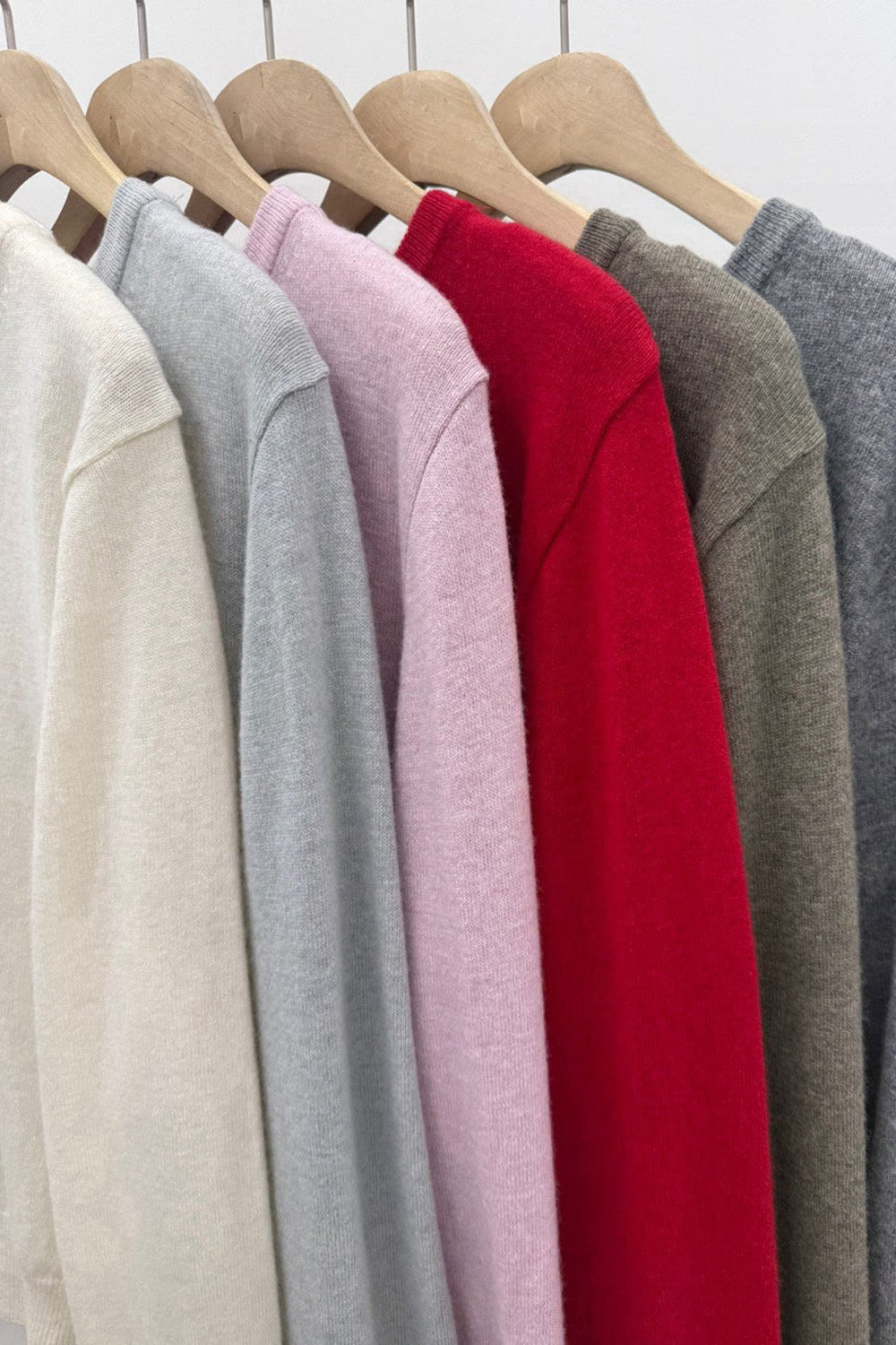 Roundneck Classic Sweater