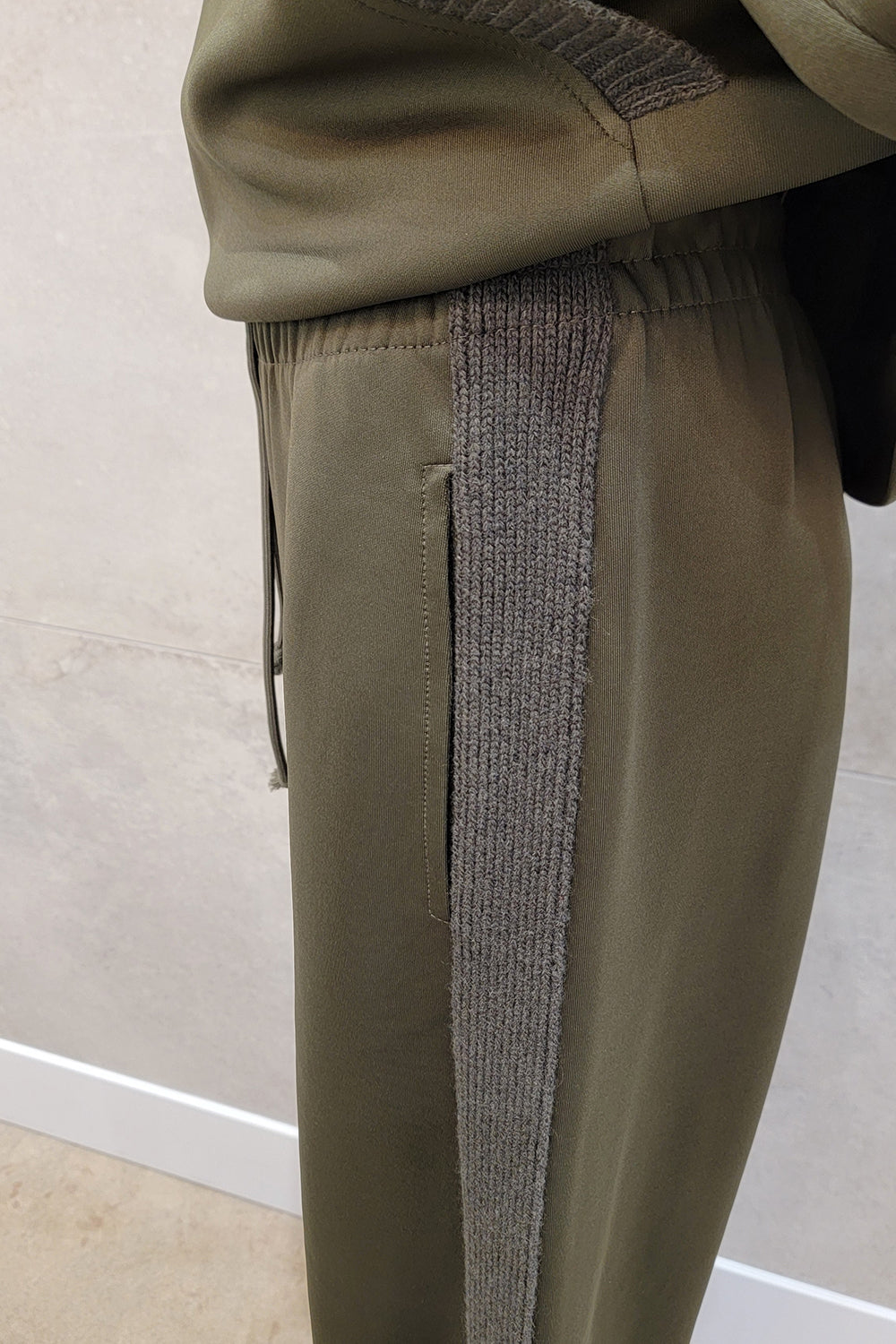 Side Sweater Detail Sweatpants