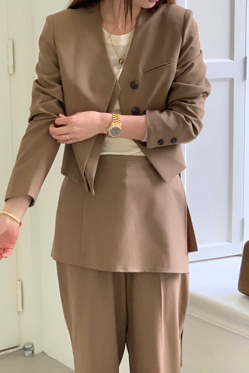 Vienna Collarless Crop Blazer