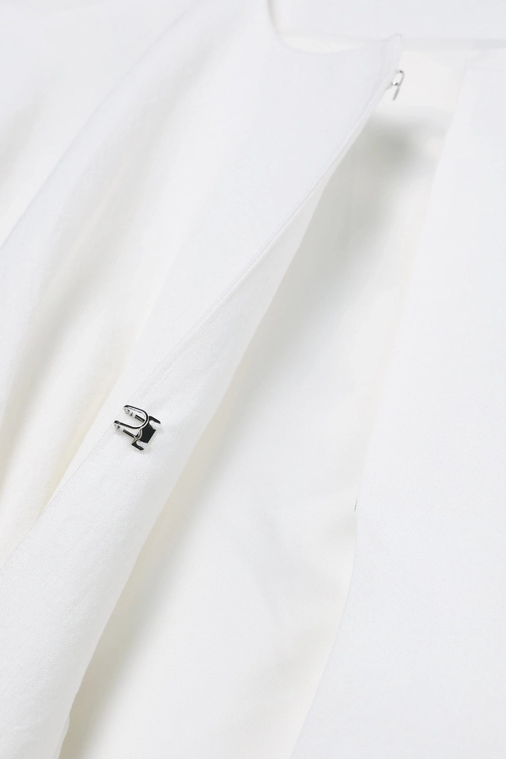 Pintuck Relaxed Fit Linen Vest