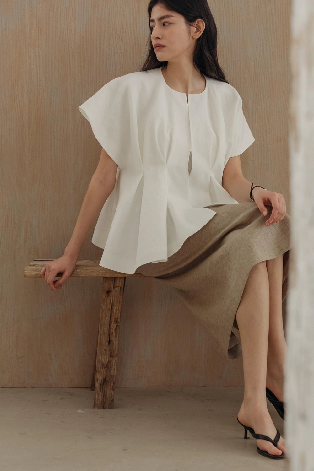Pintuck Relaxed Fit Linen Vest