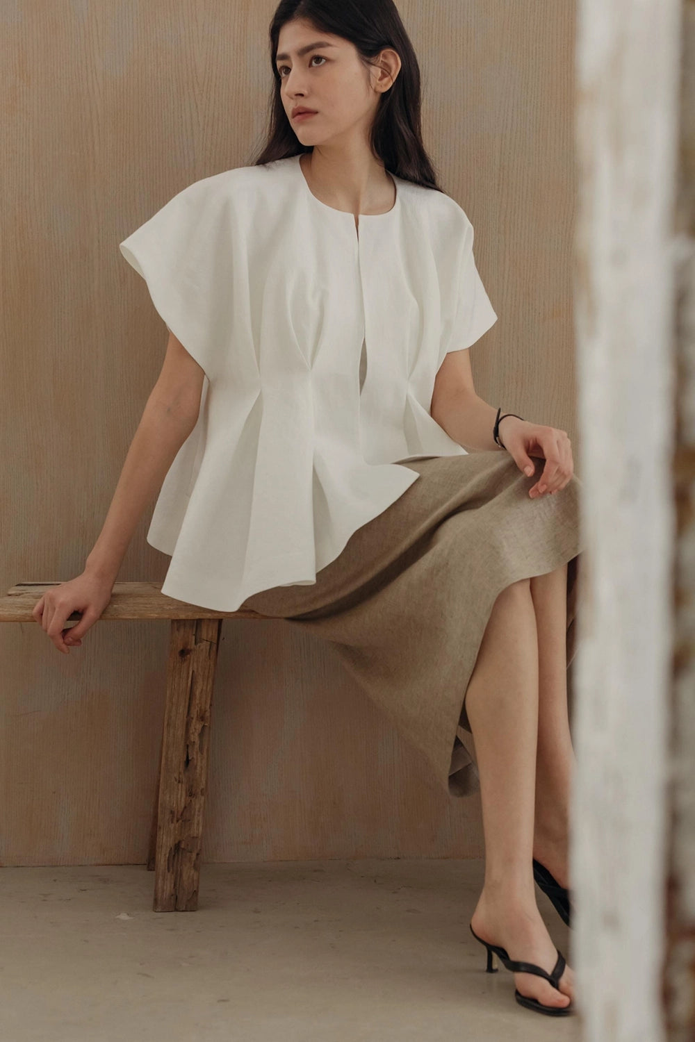 Pintuck Relaxed Fit Linen Vest