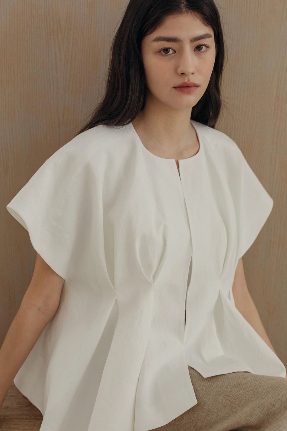 Pintuck Relaxed Fit Linen Vest