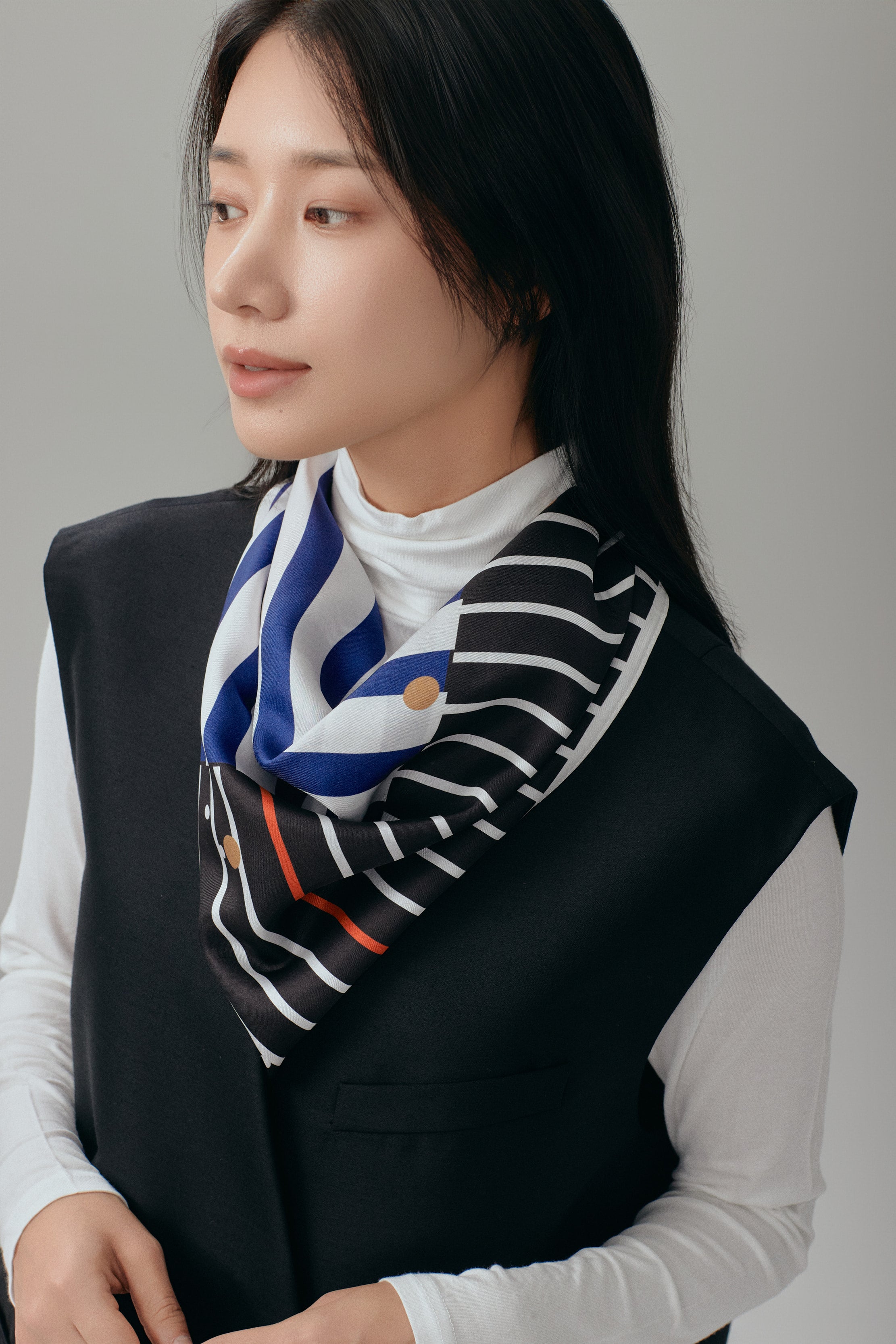 F??te Square Silk Scarf
